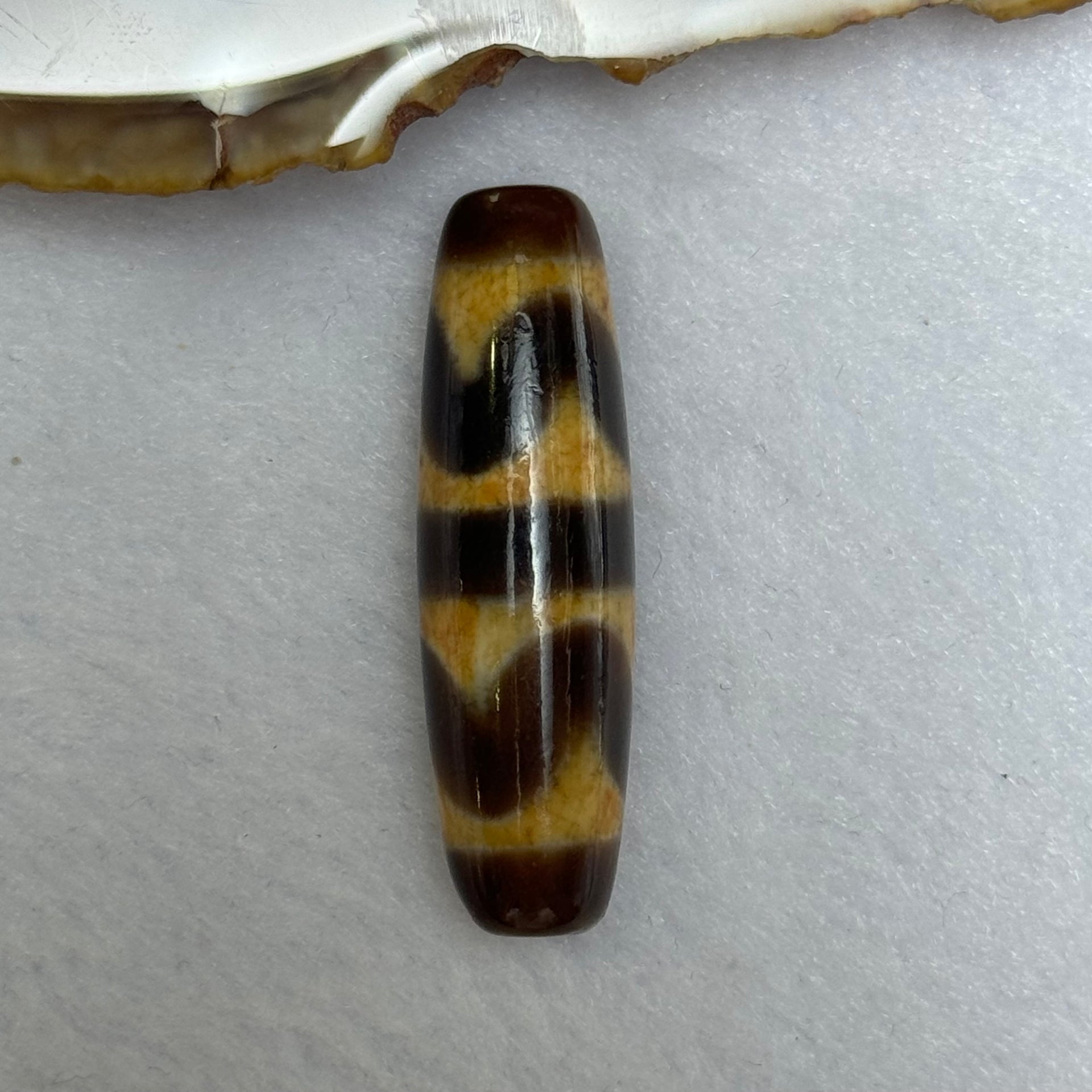 Natural Powerful Tibetan Old Oily Agate Double Tiger Tooth Daluo Dzi Bead Heavenly Master (Tian Zhu) 虎呀天诛 7.35g 38.5 by 11.2mm - Huangs Jadeite and Jewelry Pte Ltd