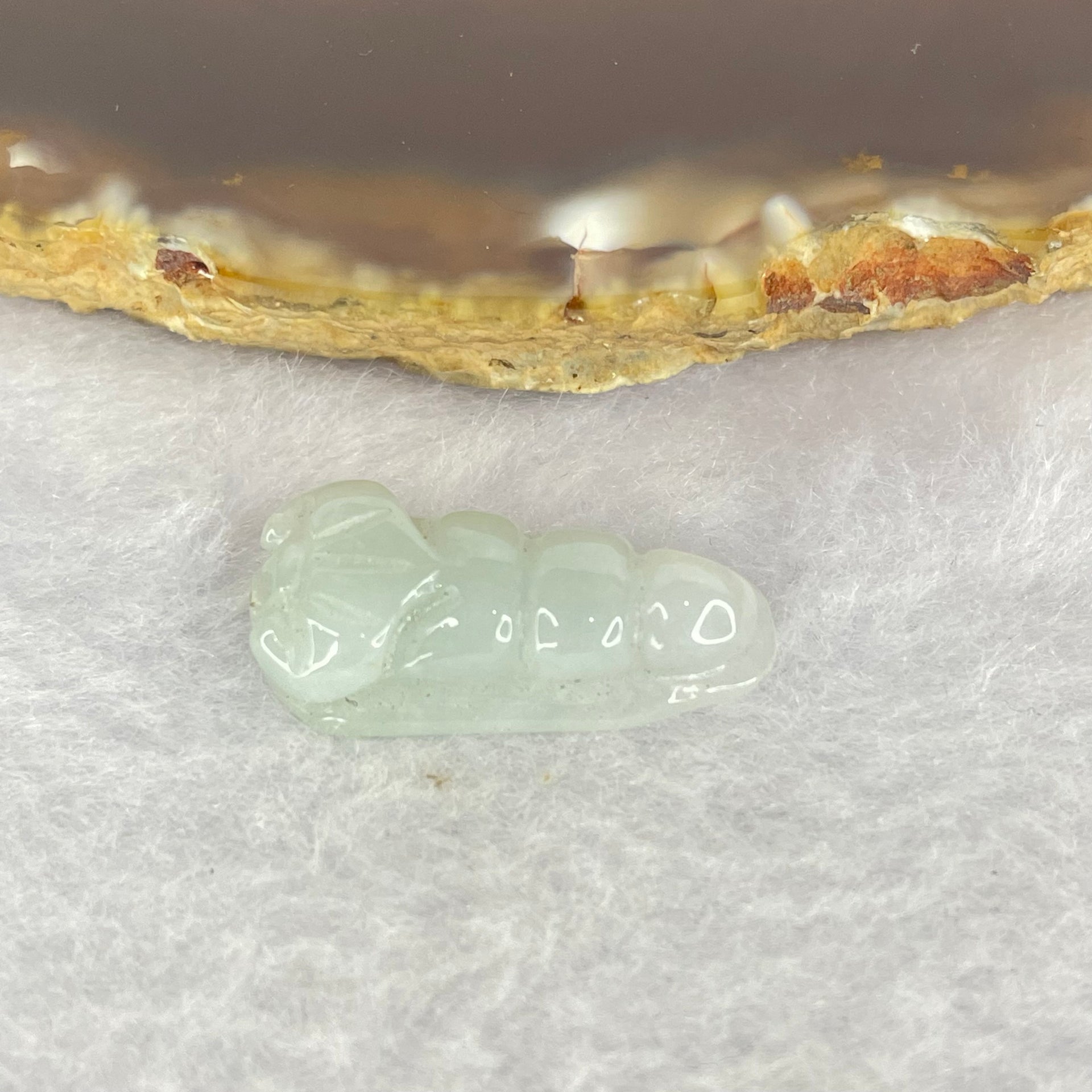 Type A Green Pea Pod Jadeite 2.85g 11.5 by 23.7 by 5.7mm - Huangs Jadeite and Jewelry Pte Ltd