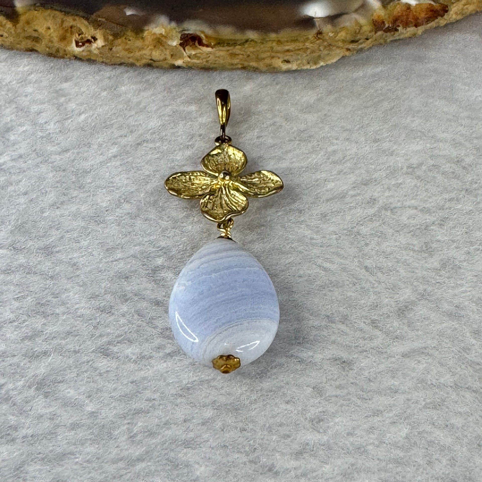 Natural Blue Lace Agate in 925 silver in Rose Gold Color Pendent 3.13g 18.1 by 12.8 by 5.4mm - Huangs Jadeite and Jewelry Pte Ltd