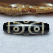 Natural Powerful Tibetan Old Oily Agate 6 Eyes Dzi Bead Heavenly Master (Tian Zhu) 六眼天诛 7.19g 38.1 by 11.1mm - Huangs Jadeite and Jewelry Pte Ltd