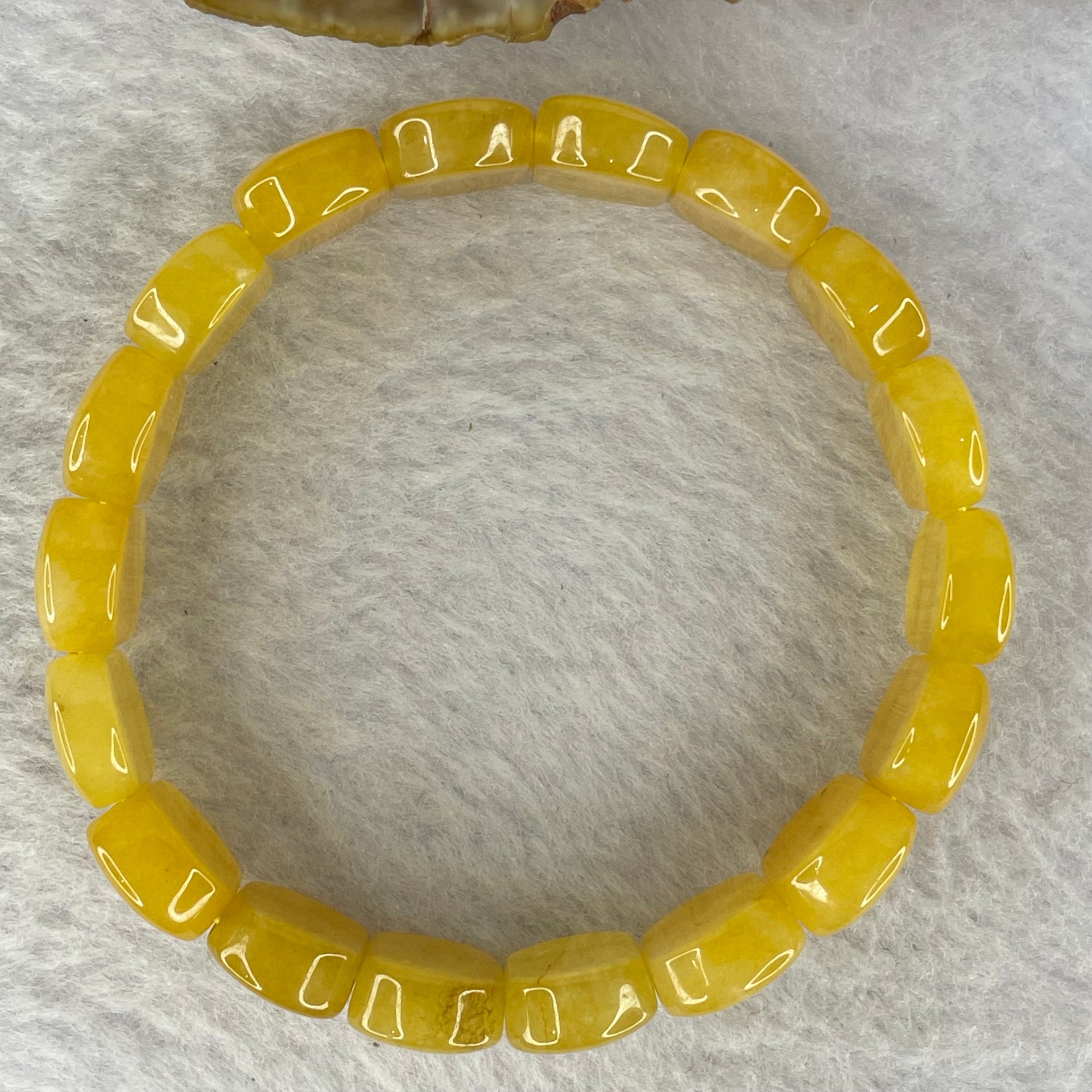 Natural Orange Aventurine Bracelet 31.36g 17cm 14.5 by 10.5 by 5.6mm 18 pcs - Huangs Jadeite and Jewelry Pte Ltd