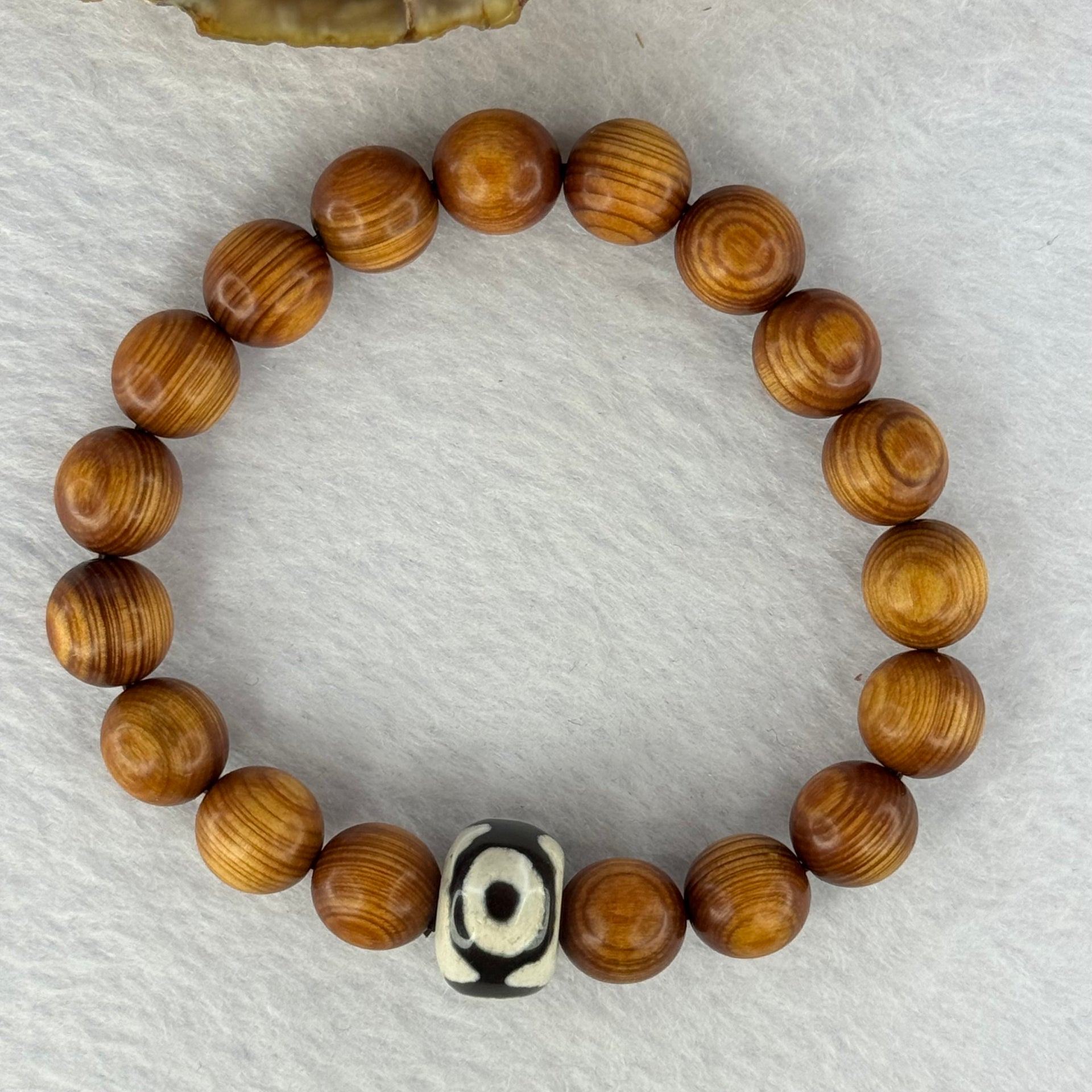 Natural Old Yabai Thuja Wood Beads With 3 Eyes Dzi Bead  Bracelet 老树崖柏三眼天珠手链 11.28g 16.5cm 10.0mm 18 Beads / 14.4 by 9.9mm 1 Bead - Huangs Jadeite and Jewelry Pte Ltd