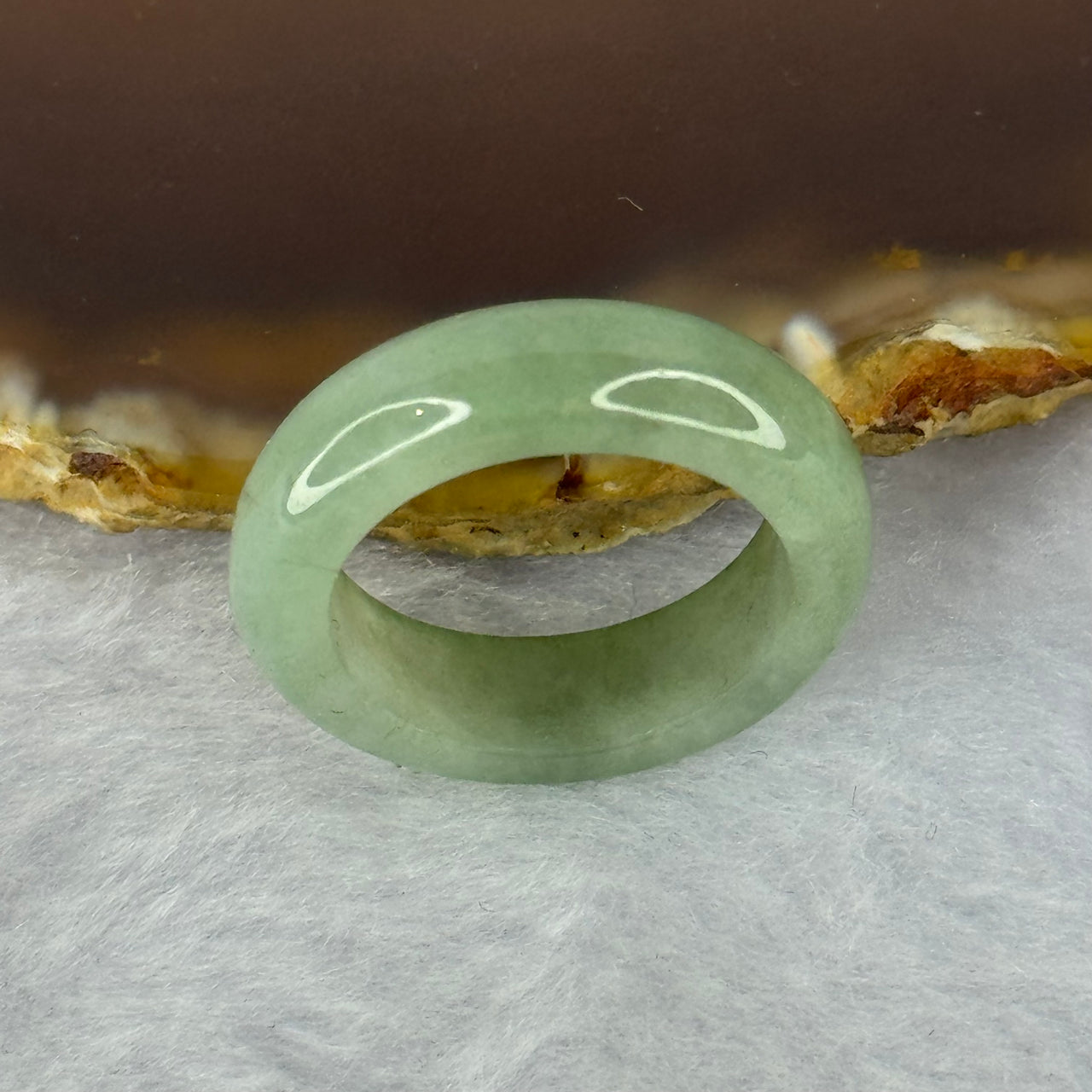 Type A Green Jadeite Ring 4.17g 6.5 by 3.5mm US7.1 HK15.5 (Very Slight External Rough)