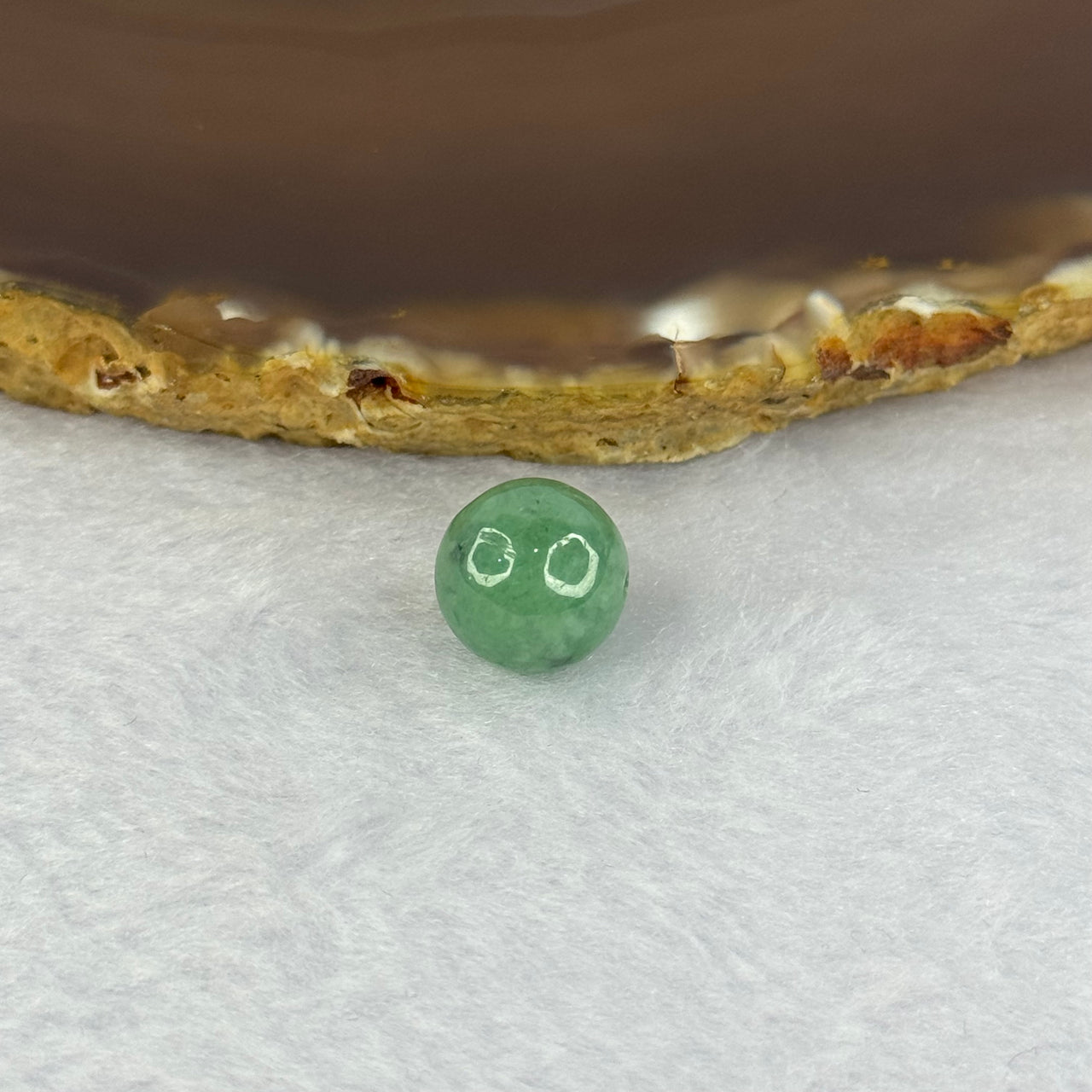 Type A Green Jadeite Bead for Bracelet/Necklace/Earrings/Ring 
2.35g 11.2mm - Huangs Jadeite and Jewelry Pte Ltd