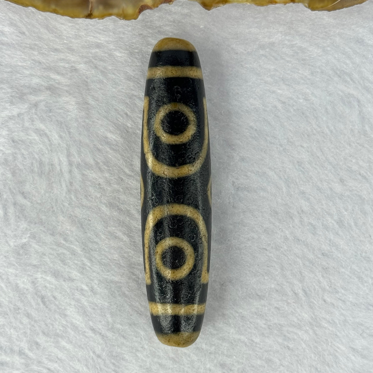 Natural Powerful Tibetan Old Oily Agate 6 Eyes Dzi Bead Heavenly Master (Tian Zhu) 六眼天诛 14.23g 56.5 by 13.0mm - Huangs Jadeite and Jewelry Pte Ltd