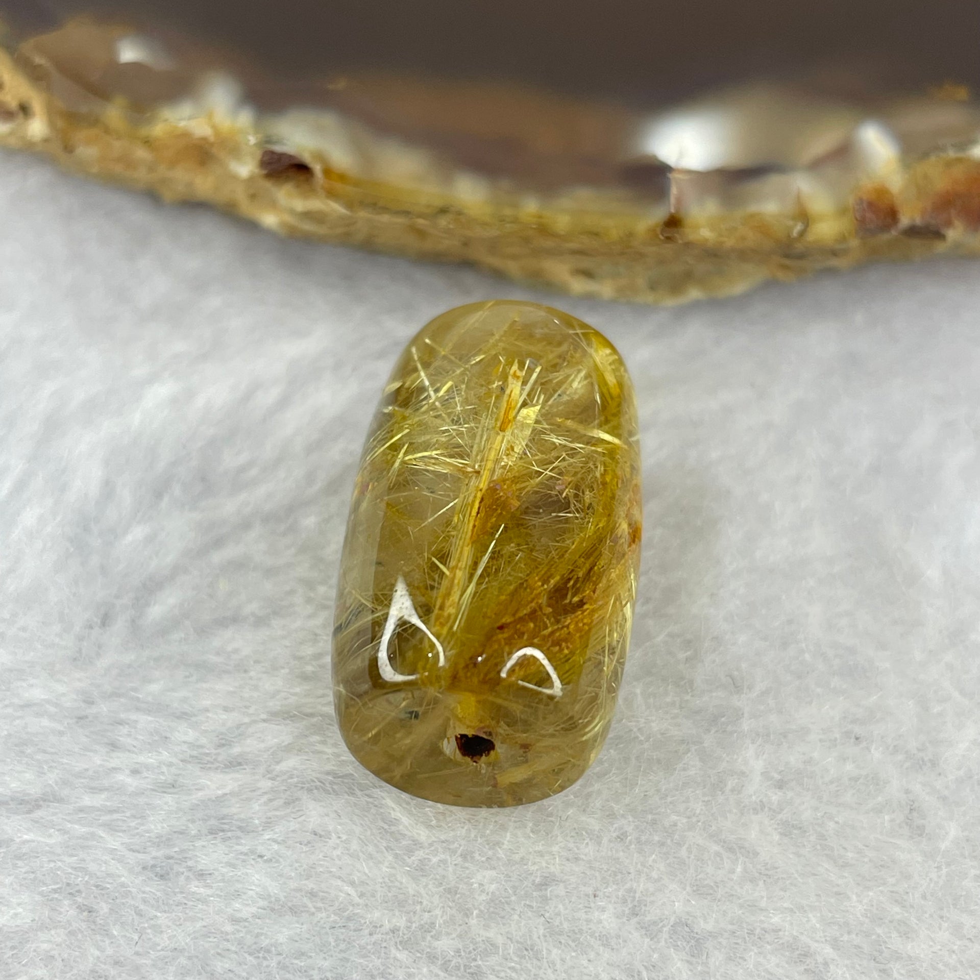 Good Grade Natural Golden Rutilated Quartz Crystal Lulu Tong Barrel 天然金顺发晶水晶露露通桶 
6.20g 20.2 by 12.9mm - Huangs Jadeite and Jewelry Pte Ltd