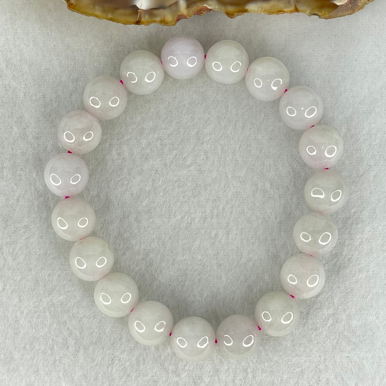 Type A Light Lavender Jadeite Beads Bracelet 34.82g 16.5cm 10.2mm 19 Beads