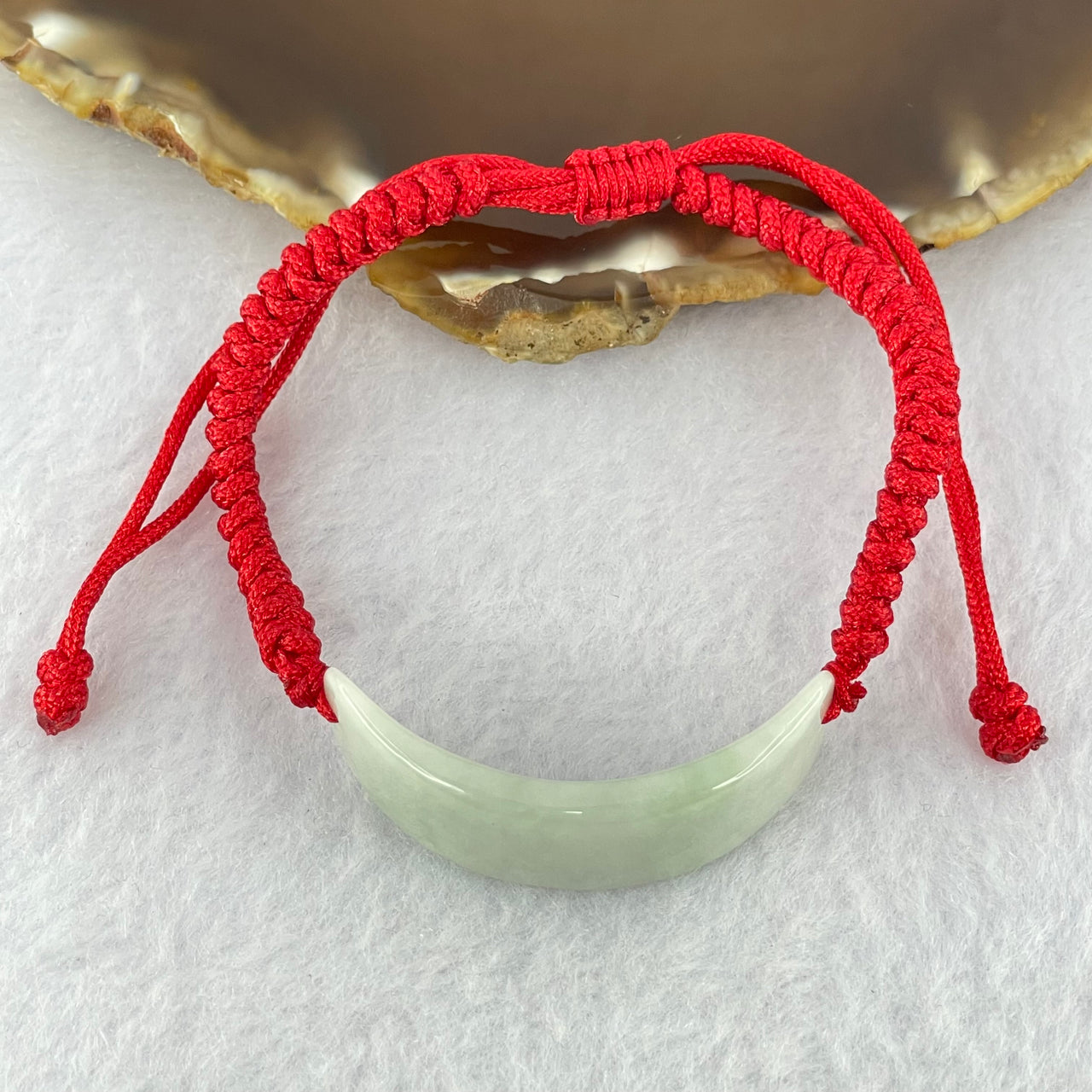 Type A Faint Green Lavender Jadeite Oval Wu Shi Pai String Bracelet (External Rough And Line) 9.28g 41.4 by 13.3 by 4.9mm