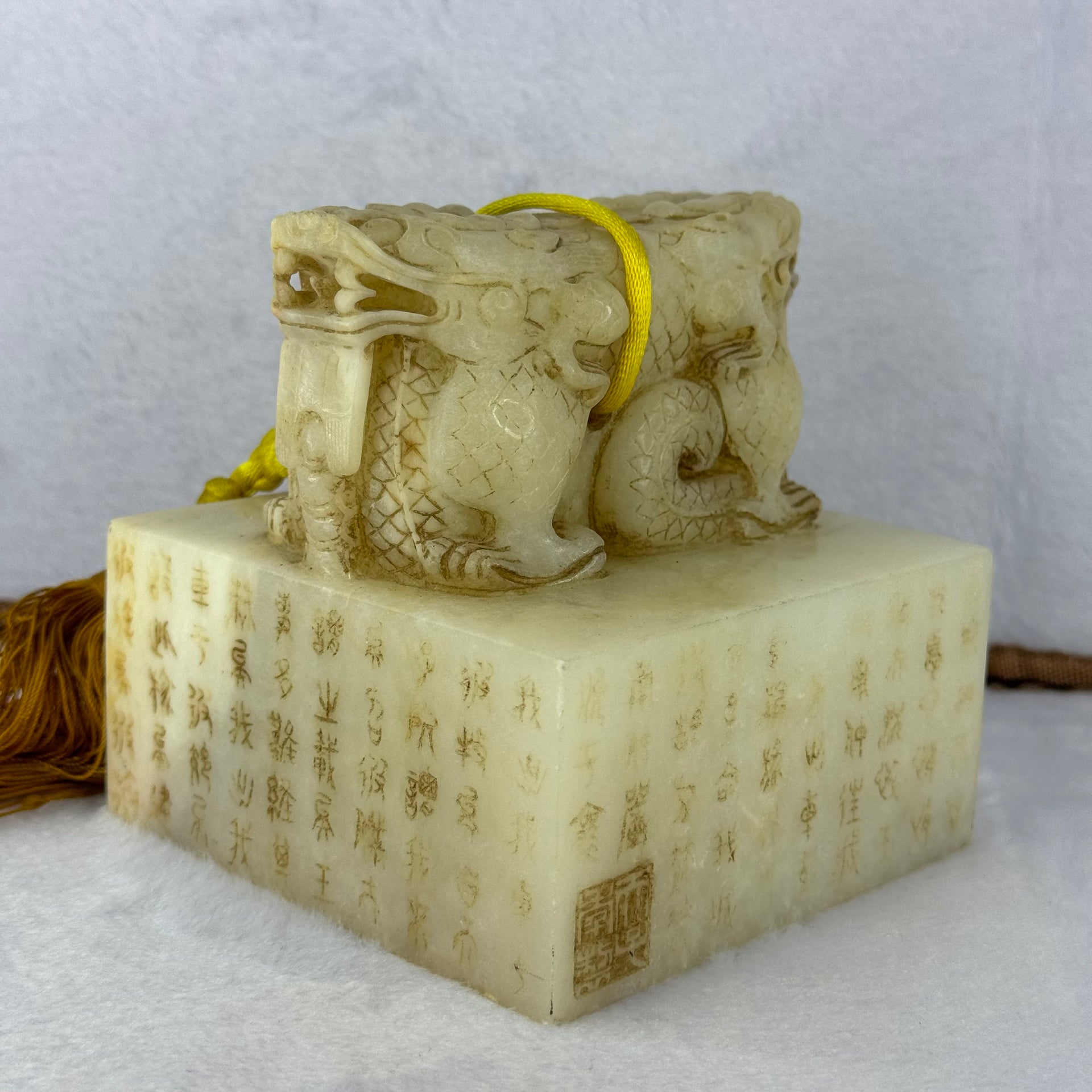 Rare Antique Natural Yellow White Nephrite Double Headed Dragon Seal 2,023.4g 101.4 by 101.0 by 110.0mm - Huangs Jadeite and Jewelry Pte Ltd