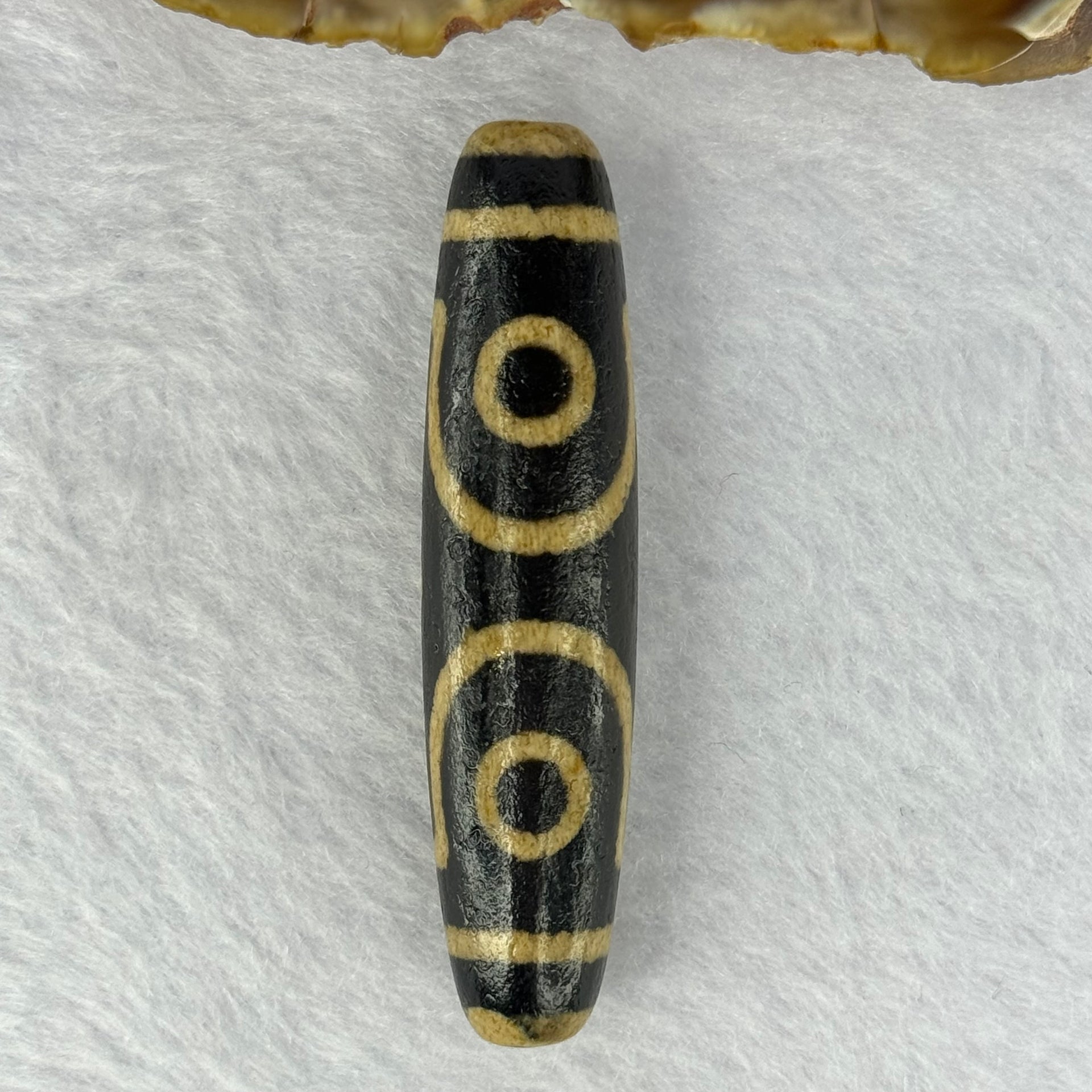 Natural Powerful Tibetan Old Oily Agate 3 Eyes Dzi Bead Heavenly Master (Tian Zhu) 三眼天诛 17.36g 59.3 by 13.9mm - Huangs Jadeite and Jewelry Pte Ltd