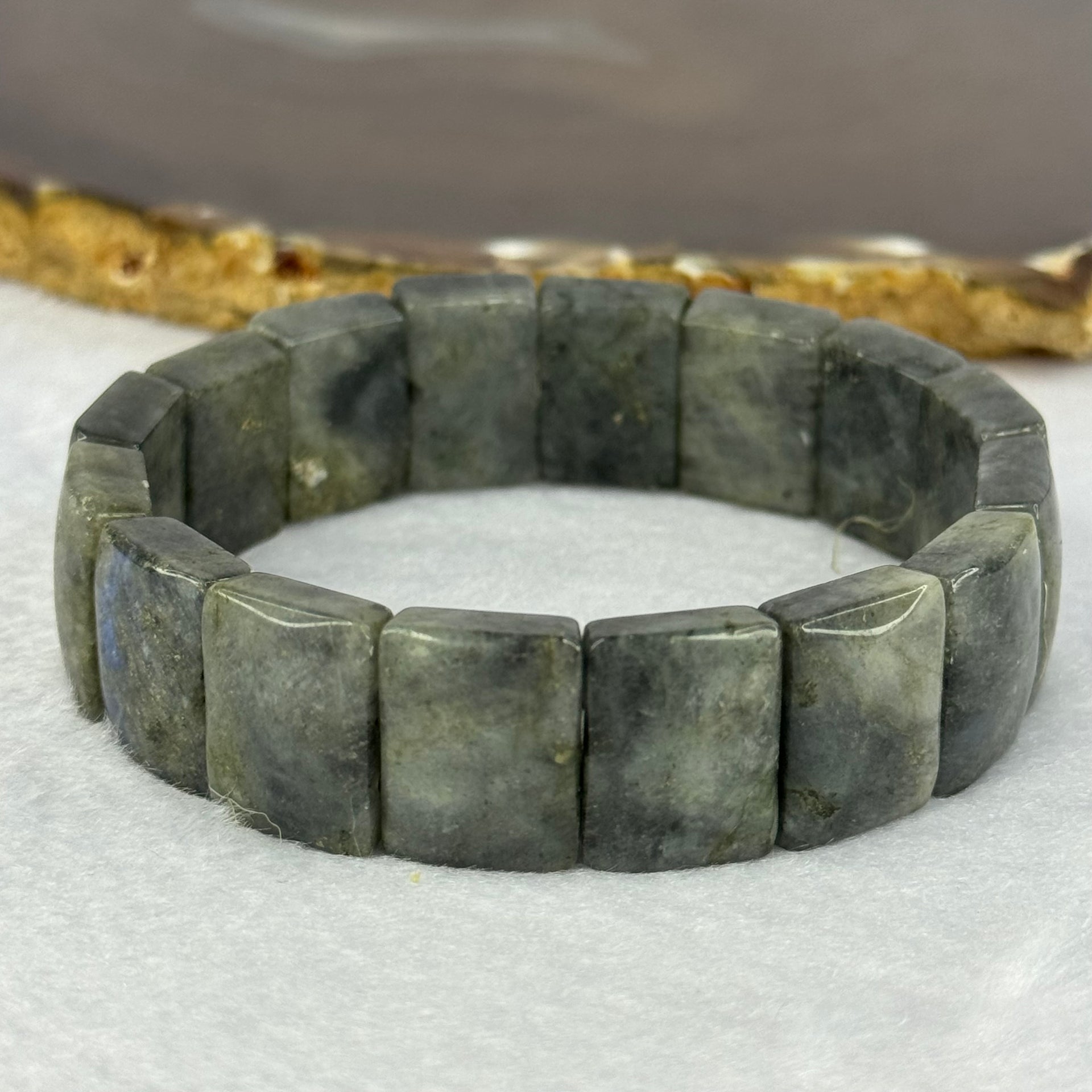 Natural Labradorite Bracelet 42.96g 16.5cm 16.2 by 12.2 by 6.1mm 16pcs - Huangs Jadeite and Jewelry Pte Ltd