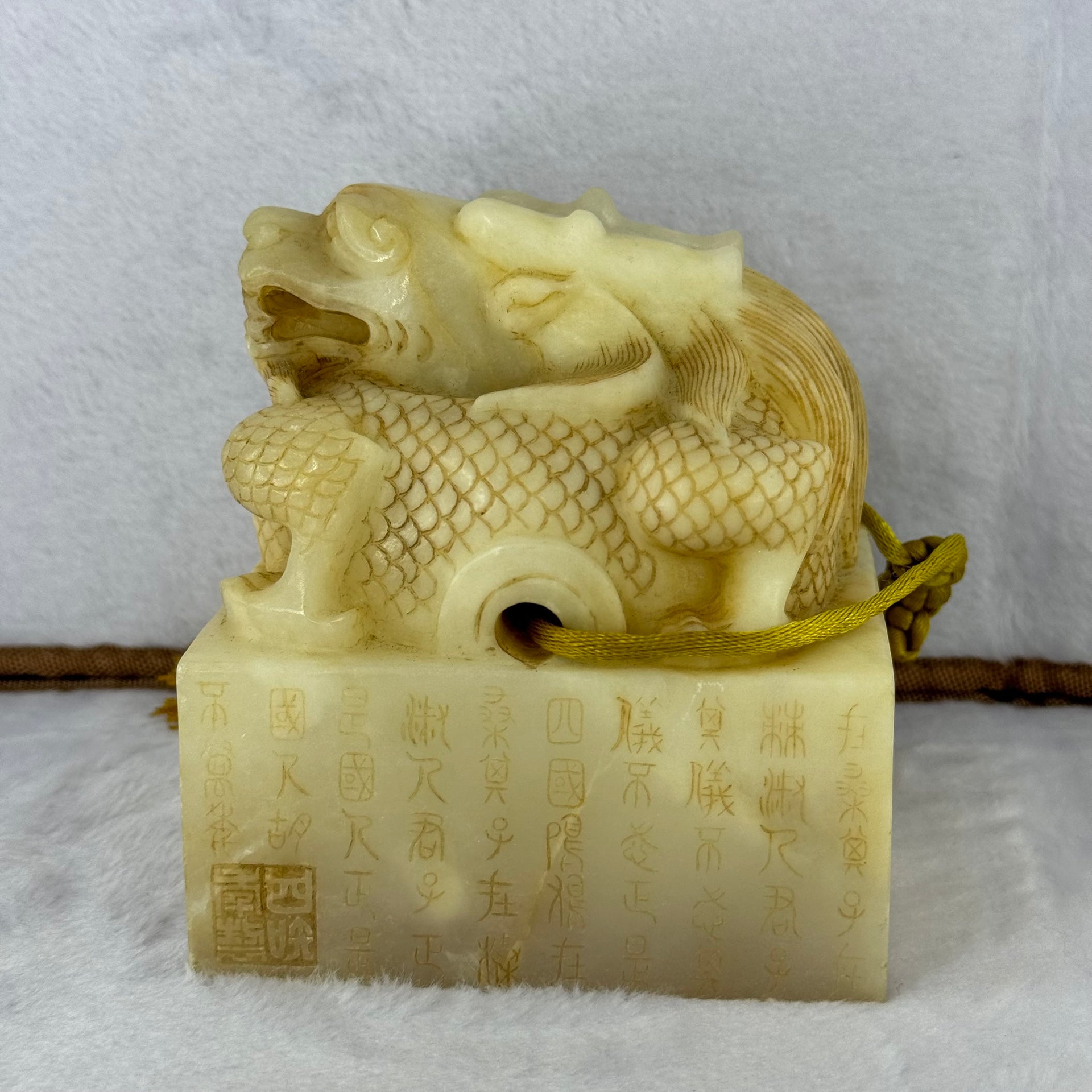 Rare Antique Natural Yellow White Nephrite Dragon Seal 2,154.7g 99.7 by 100.6 by 110.5mm - Huangs Jadeite and Jewelry Pte Ltd