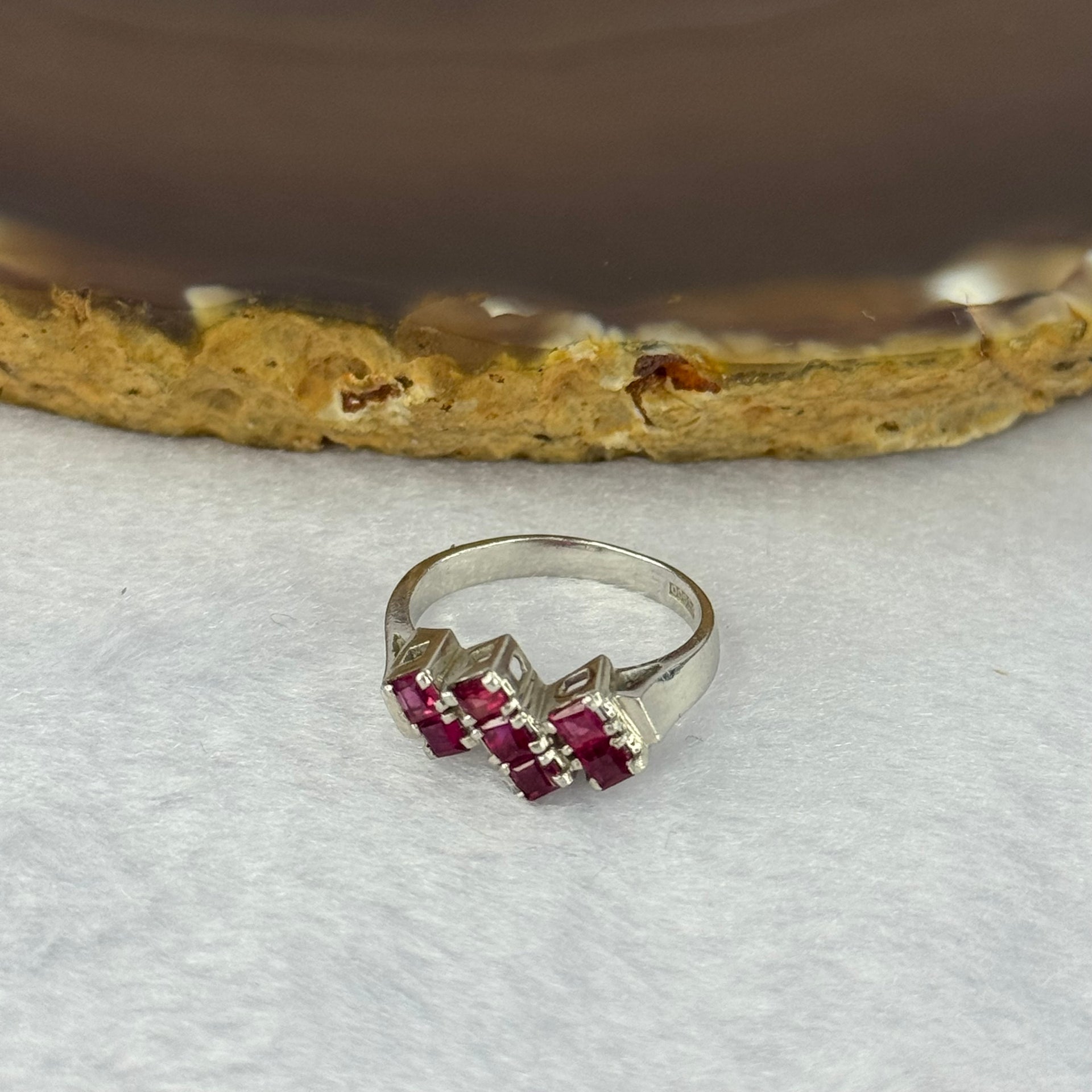 Natural Rubies Total 0.75ct in Platinum PT900 Ring 4.11g Each Ruby about 2.5 by 2.5 by 2.5mm US4 HK8.5 - Huangs Jadeite and Jewelry Pte Ltd