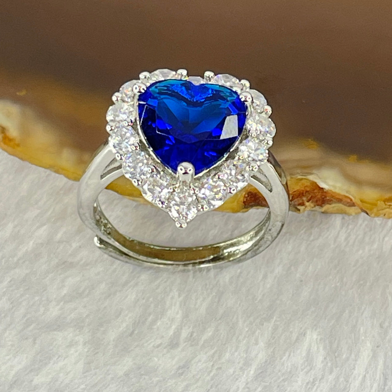 Blue Cubic Zirconia in S925 Sliver Ring (Adjustable Size) 4.43g 10.5 by 9.2 by 6.0mm