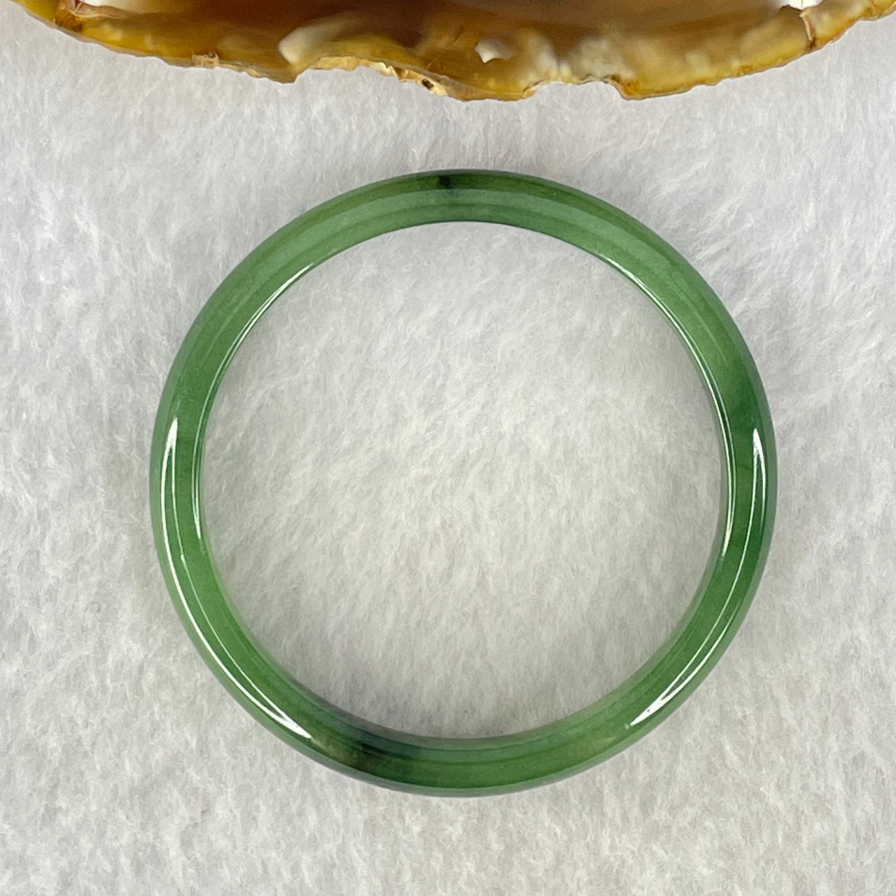 Type A Green Jadeite Baby Bangle Internal Diameter 44.5mm 14.69g 7.3 by 4.9mm (Internal Lines)