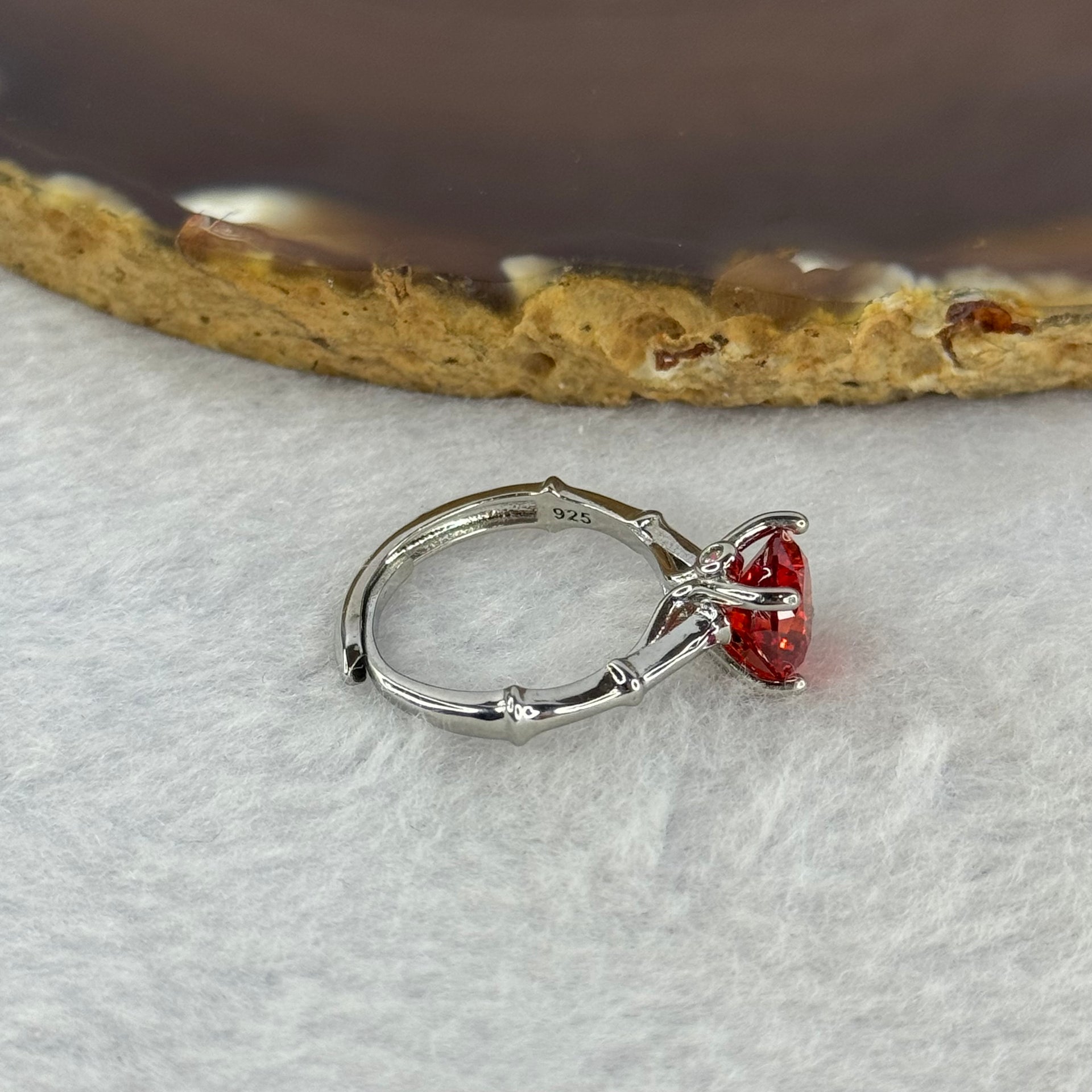 Red Moissanite in 925 Sliver Bamboo Shape Ring (Adjustable Size) S925银红莫桑石戒指 2.5mm 7.5 by 5.0mm - Huangs Jadeite and Jewelry Pte Ltd