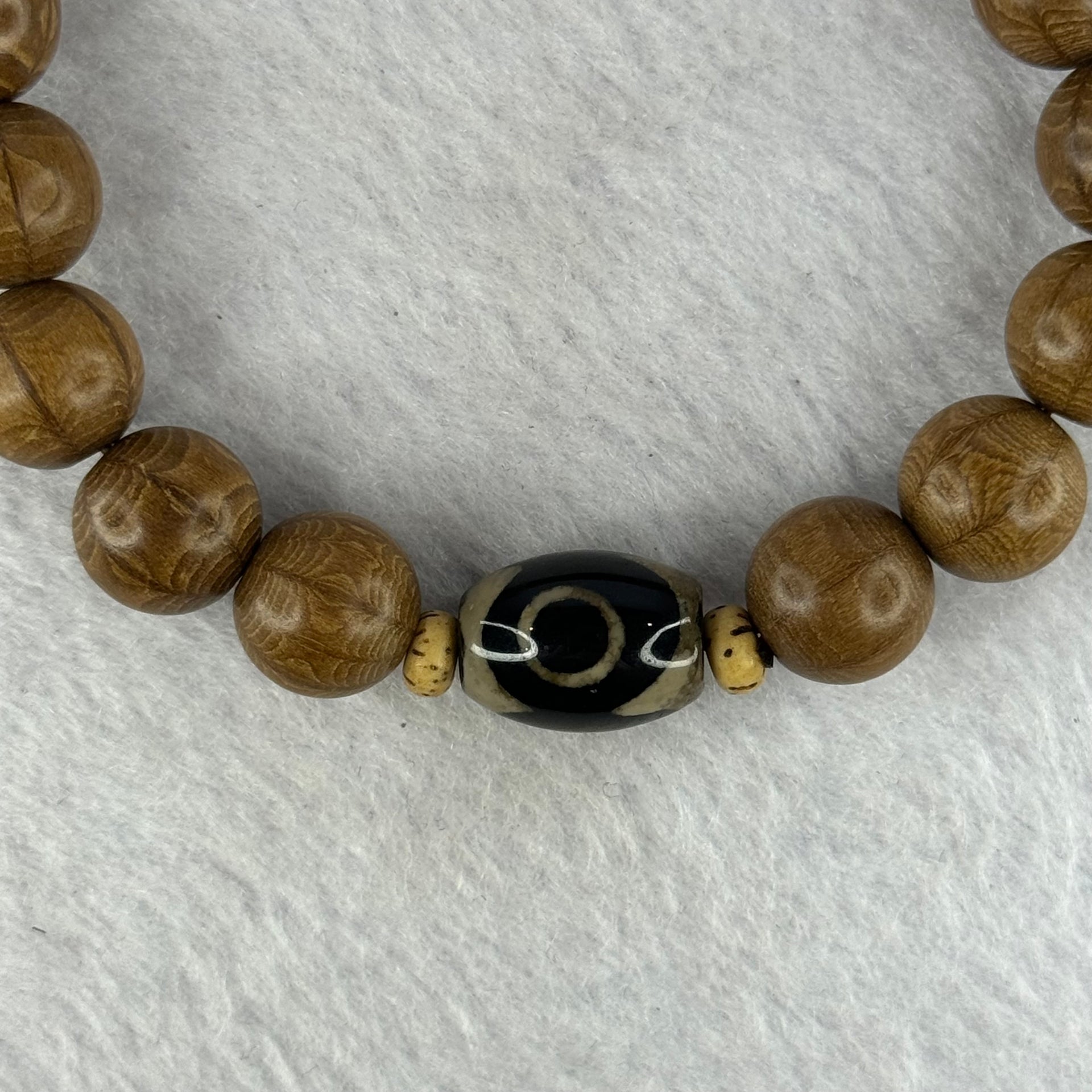 Natural Six Way Wooden Bead With 3 Eyes Dzi Bead Tian Zhu Beads Bracelets 天然六道木带三眼天珠手链 11.34g 16cm 10.5mm 17 Beads/ 13.7 by 10.4mm 1 Bead - Huangs Jadeite and Jewelry Pte Ltd