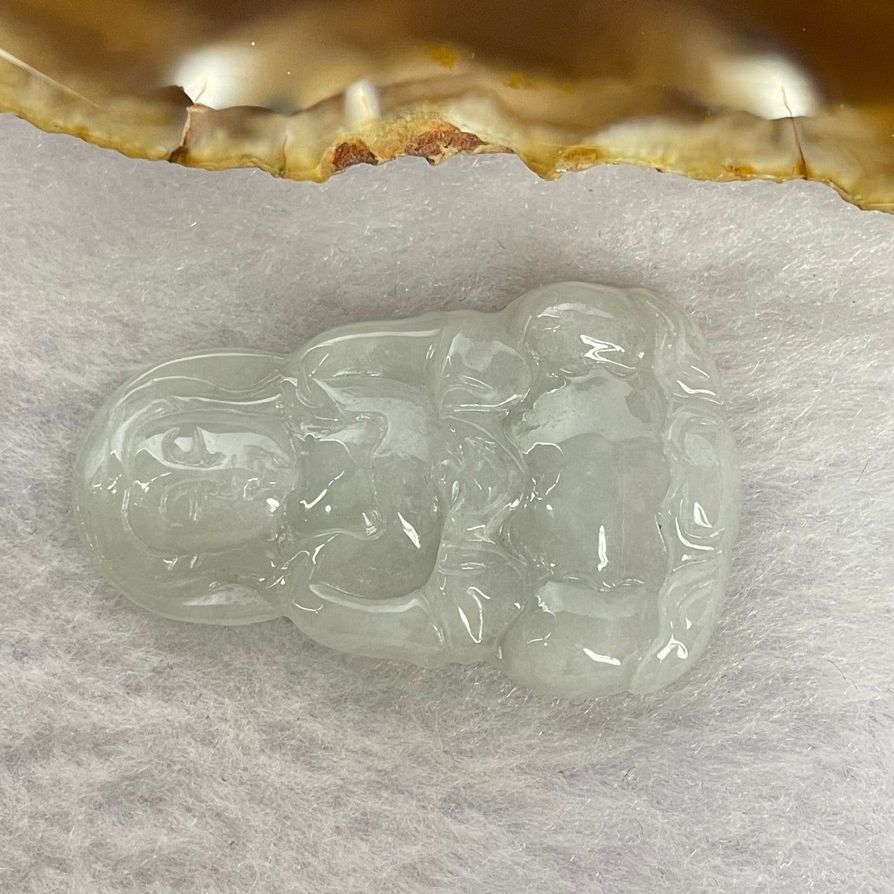 Type A Green Jadeite Guan Yin Pendant 8.30g  41.0 by 25.5 by 5.1mm - Huangs Jadeite and Jewelry Pte Ltd