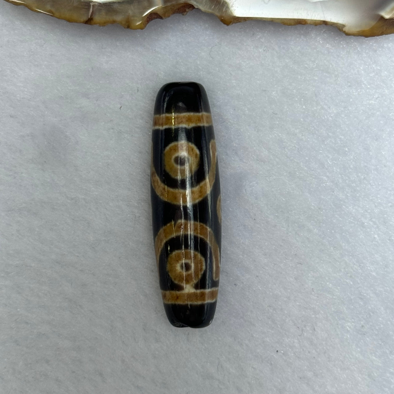 Natural Powerful Tibetan Old Oily Agate 6 Eyes Dzi Bead Heavenly Master (Tian Zhu) 六眼天诛 7.03g 39.2 by 11.2mm - Huangs Jadeite and Jewelry Pte Ltd