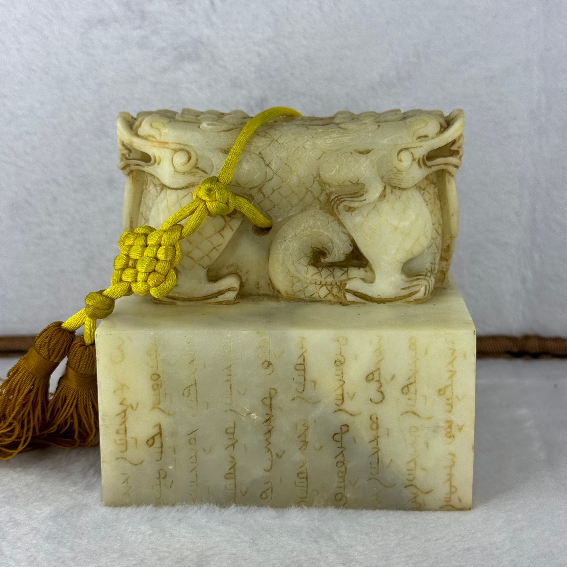 Rare Antique Natural Yellow White Nephrite Double Headed Dragon Seal 2,023.4g 101.4 by 101.0 by 110.0mm - Huangs Jadeite and Jewelry Pte Ltd