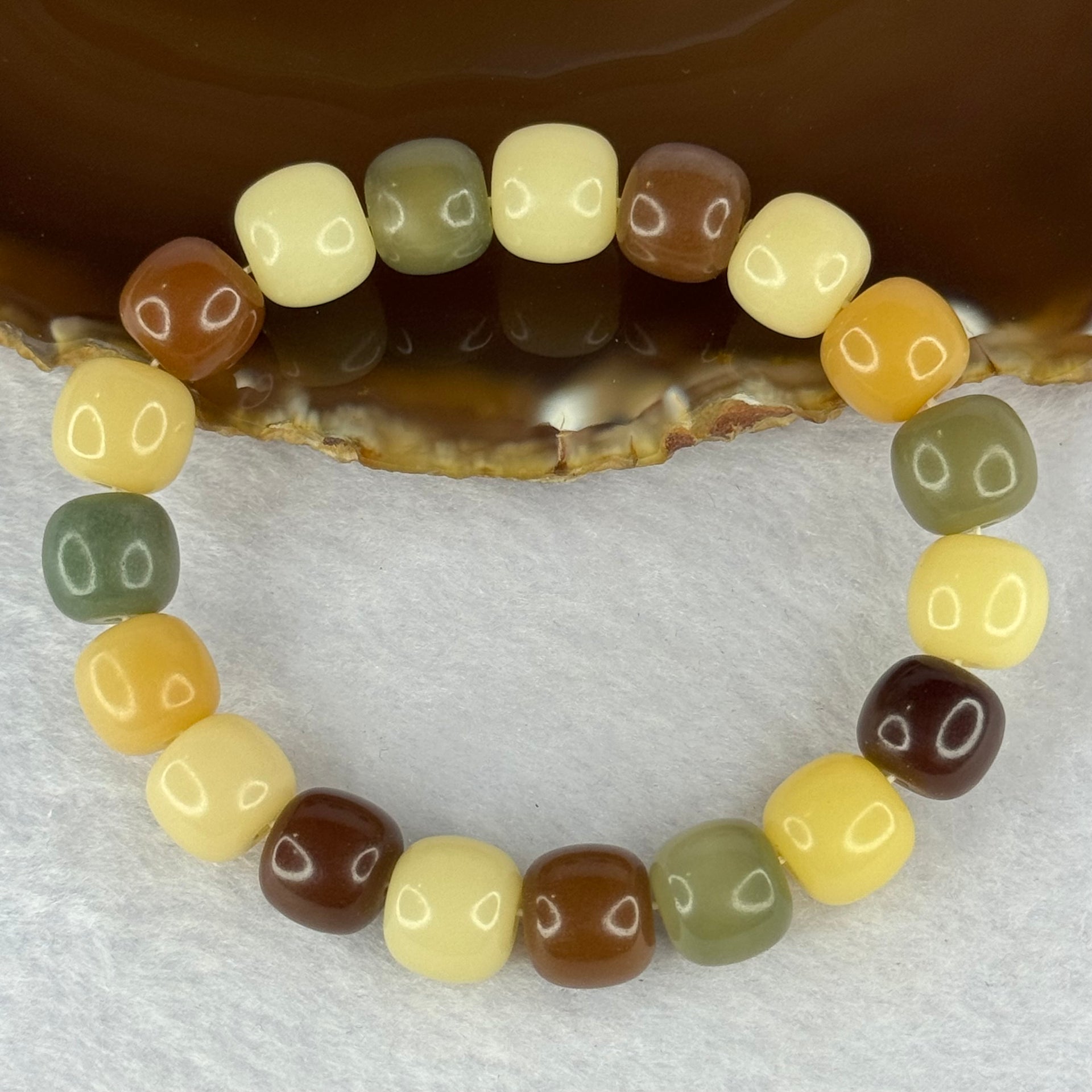 Natural Mixed Color Bodhi Beads Bracelet 天然多宝菩提手链 19.89g 17cm 11.3mm 19 Beads - Huangs Jadeite and Jewelry Pte Ltd