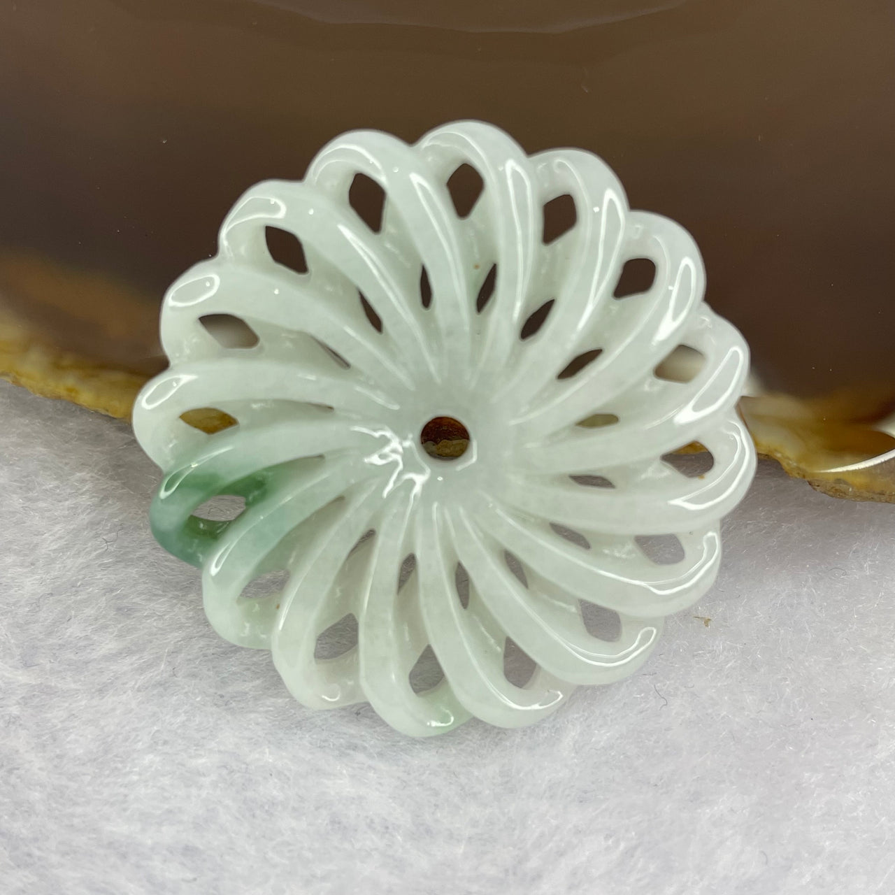 Type A Green Lavender Jadeite Windmill 36.9 by 36.9 by 5.9mm 11.55g - Huangs Jadeite and Jewelry Pte Ltd