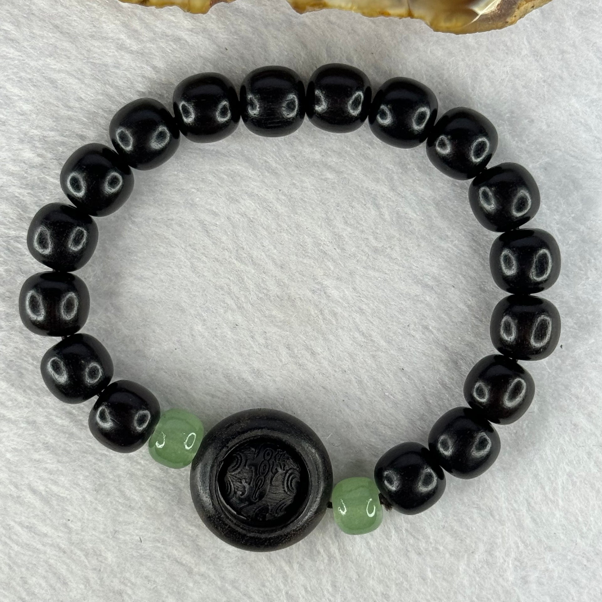 Natural Black Ebony Wood Beads with Movable Pixiu Pair and Coin Bead Bracelet 天然黑檀木珠手链 15.19g 16.5cm 10.0mm 17 Beads - Huangs Jadeite and Jewelry Pte Ltd