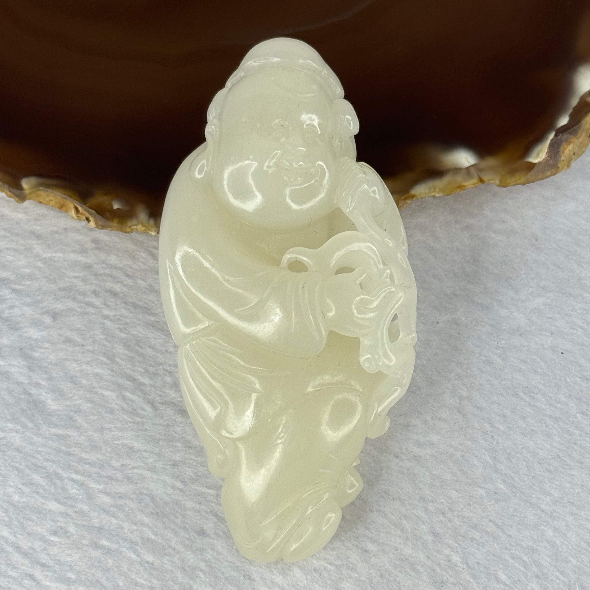 Natural White Nephrite Benefactor Display Hand play 92.43g 83.8 by 40.6 by 22.4mm - Huangs Jadeite and Jewelry Pte Ltd