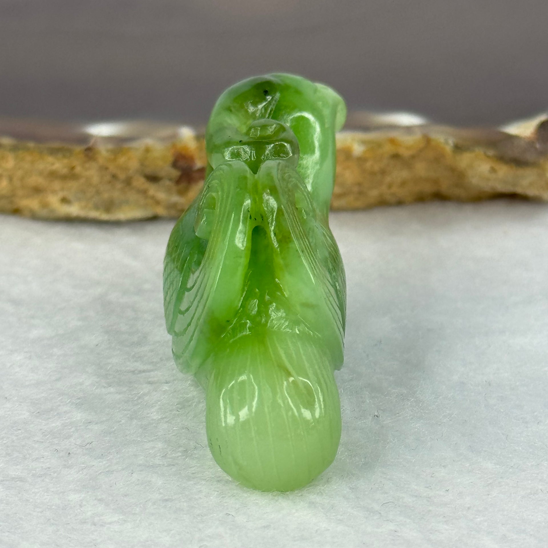 Natural Bright Green Nephrite Bird Display 28.05g 50.9 by 17.8 by 25.6mm - Huangs Jadeite and Jewelry Pte Ltd