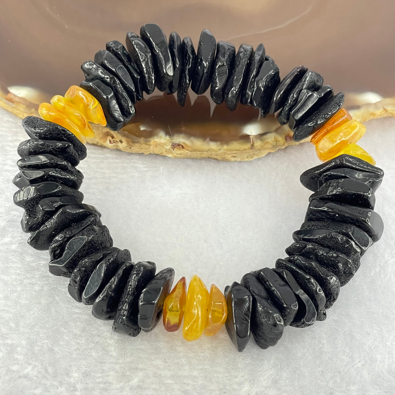 Natural Butterscotch and Blood Amber Irregular Beads Bracelet 28.44g 18cm 17.0 by 15.3 by 5.5mm to 10.9 by 9.8 by 4.0mm 53pcs