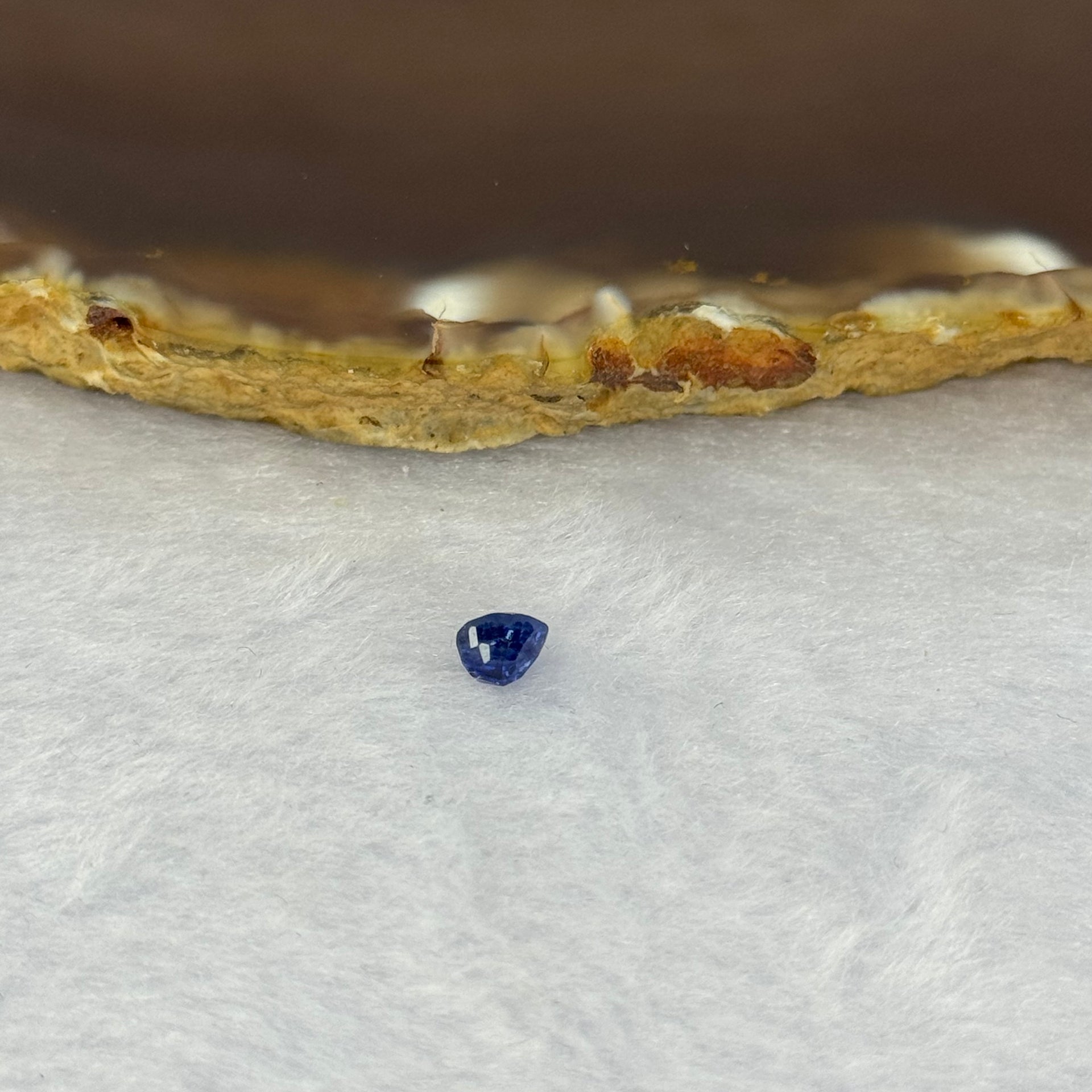 Natural Faceted Blue Sapphire 0.70ct 5.0 by 4.1 by 3.5mm - Huangs Jadeite and Jewelry Pte Ltd