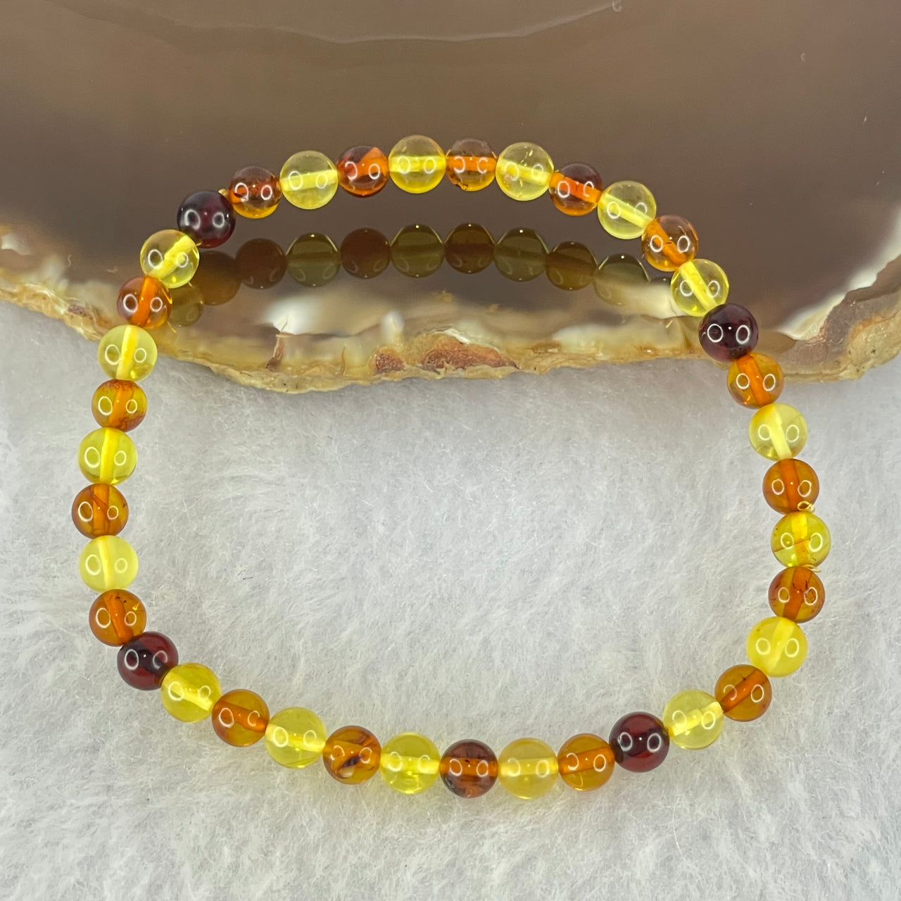 Natural Mixed Color Amber Beads Bracelet 2.53g 16cm 5.2mm 38 Beads