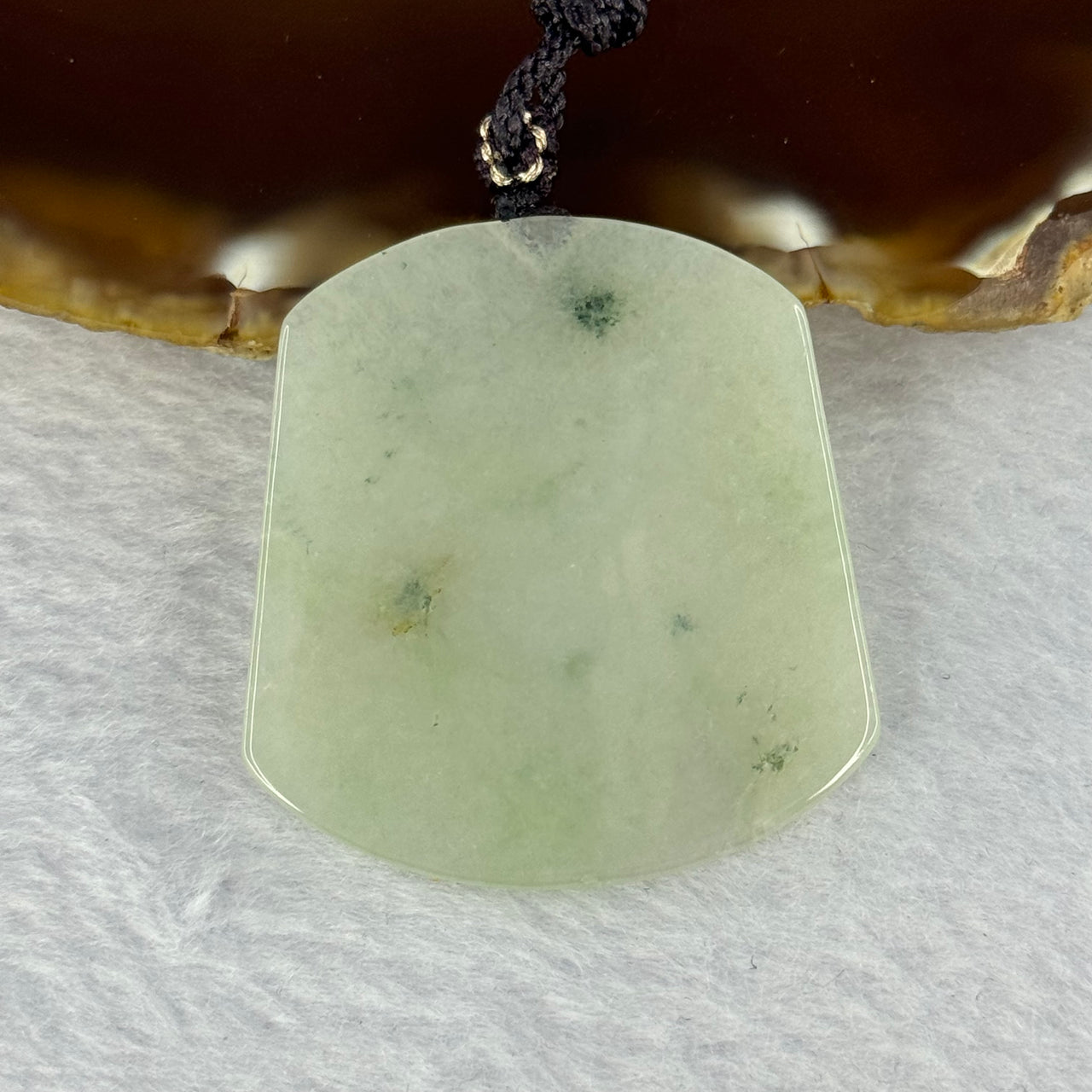 Type A Light Green Jadeite Wu Shi Pai 13.05g 39.9 by 37.7 by 3.0mm - Huangs Jadeite and Jewelry Pte Ltd