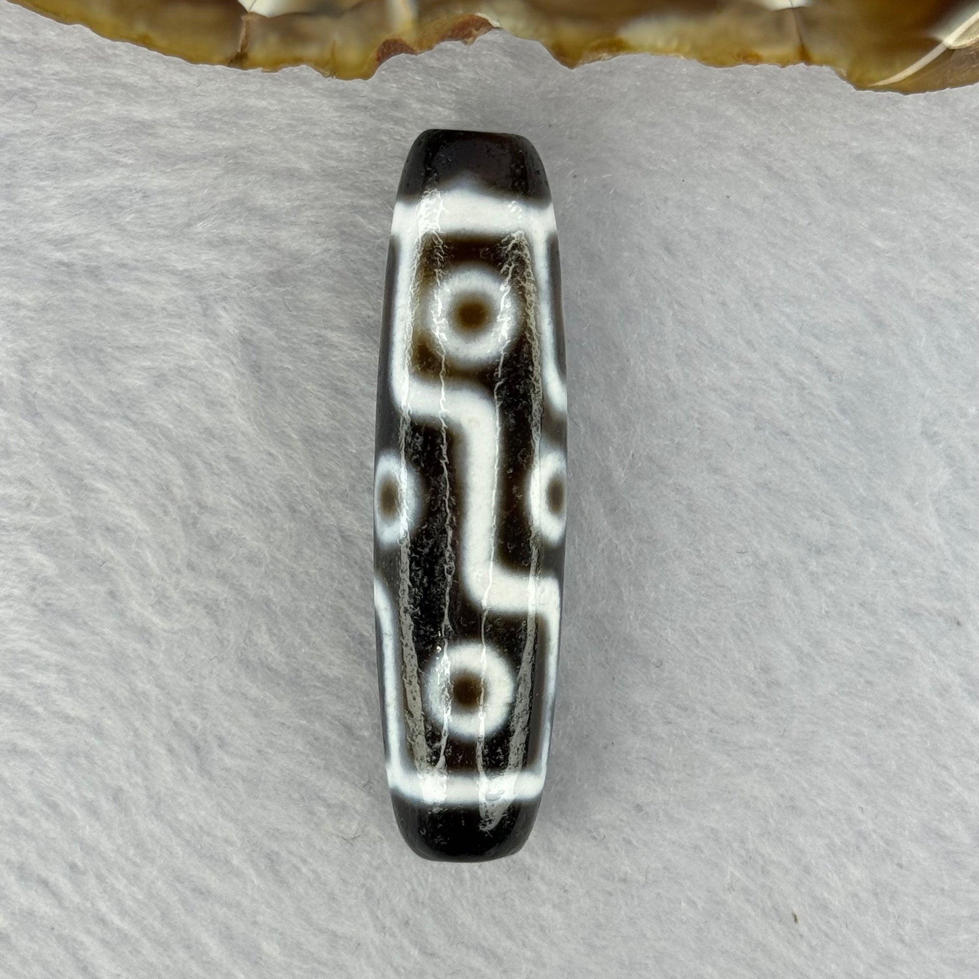 Natural Powerful Tibetan Old Oily Agate 9 Eyes Dzi Bead Heavenly Master (Tian Zhu) 九眼天诛 12.45g 48.2 by 13.0mm - Huangs Jadeite and Jewelry Pte Ltd