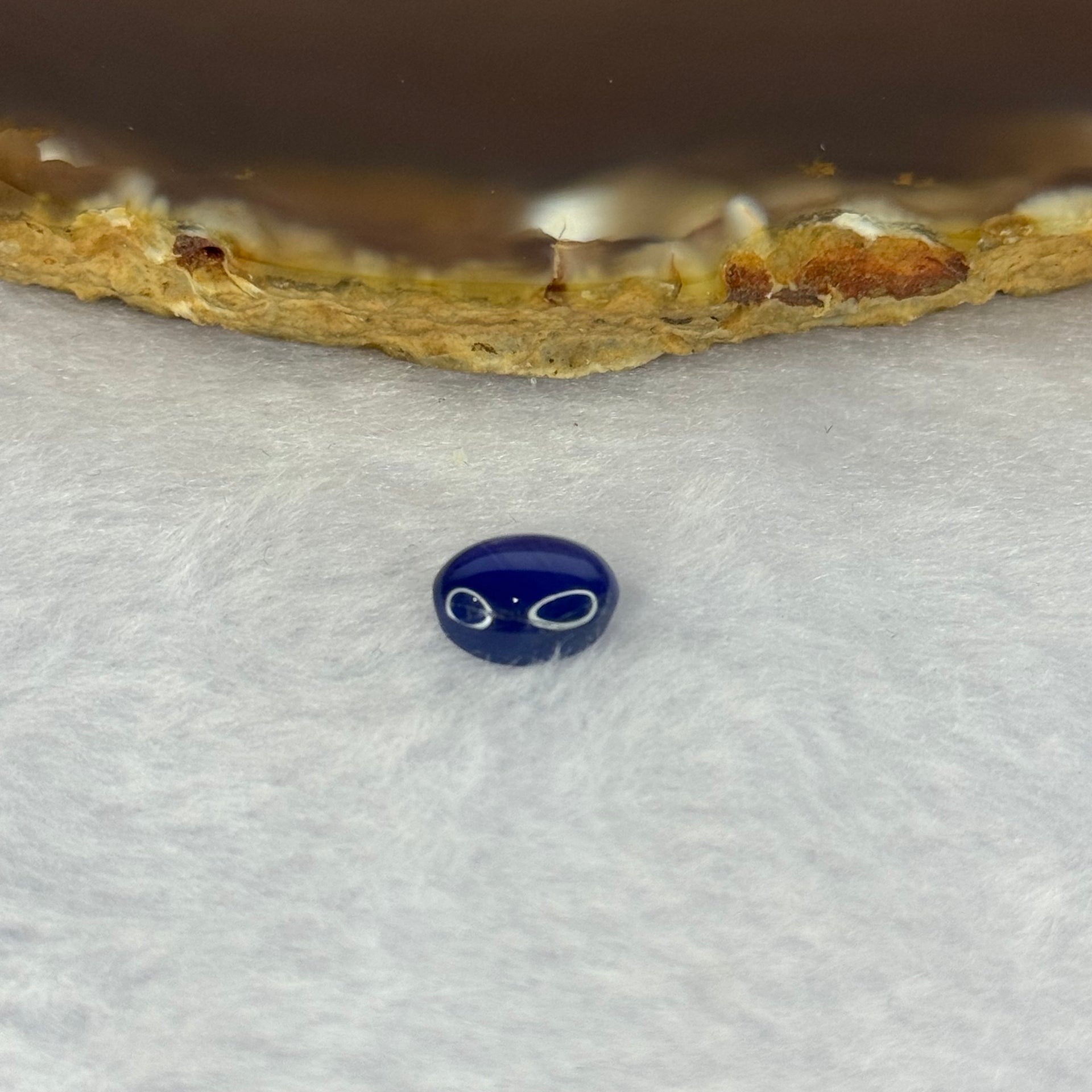 Natural Blue Star Sapphire Cabochon 3.55ct 9.1 by 7.0 by 5.0mm - Huangs Jadeite and Jewelry Pte Ltd