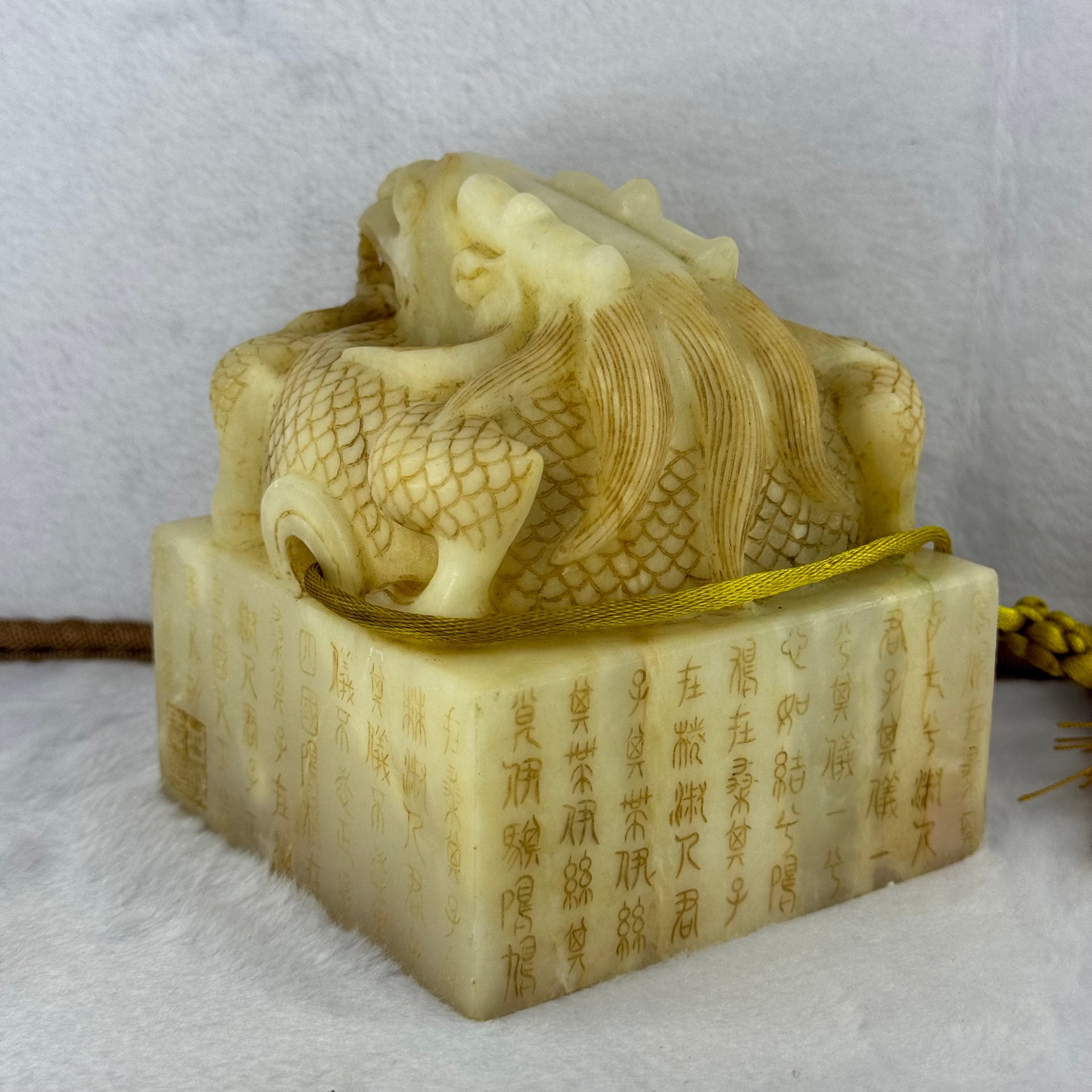 Rare Antique Natural Yellow White Nephrite Dragon Seal 2,154.7g 99.7 by 100.6 by 110.5mm - Huangs Jadeite and Jewelry Pte Ltd