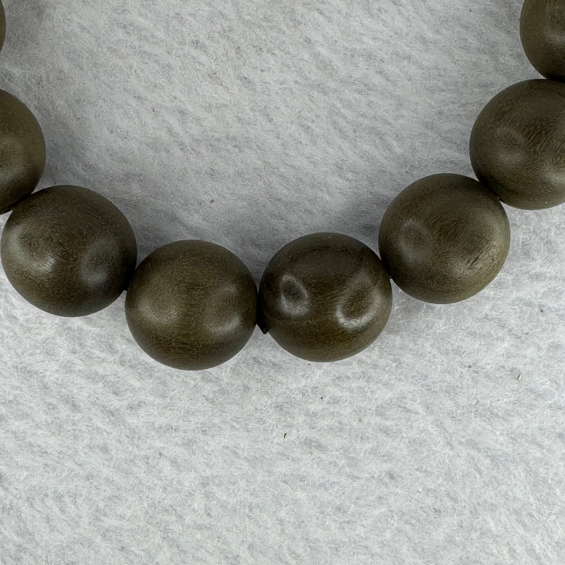 Rare Wild Indian Old Mountain Sandalwood Buried Underground Beads Bracelet 印度老山檀手链 埋土里的野生 19.62g 15.1 mm 15 Beads - Huangs Jadeite and Jewelry Pte Ltd