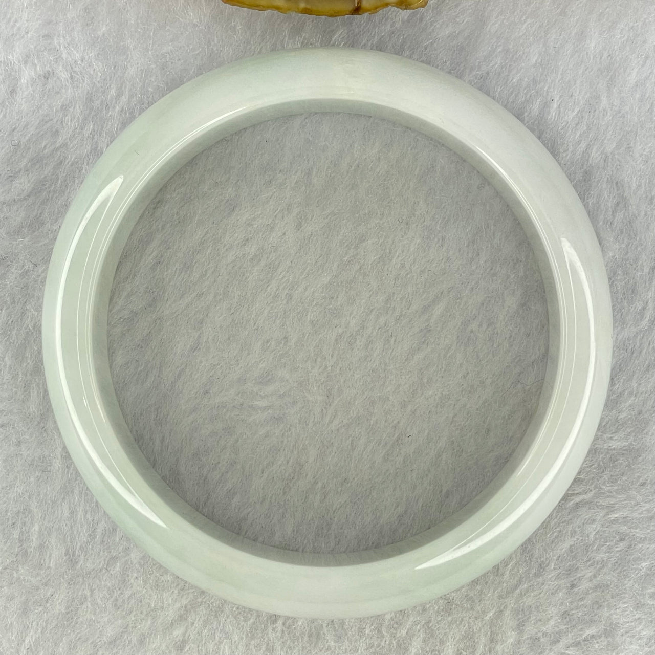 Type A Faint Lavender Green Jadeite Bangle Internal Diameter 55.3mm 61.24g 17.3 by 7.2mm (Internal Lines)