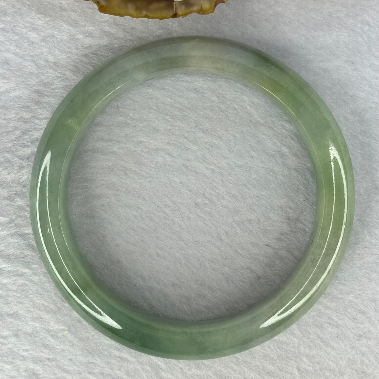 Type A Green with Lavender and Yellow Jadeite Bangle Internal Diameter 55.3mm 59.32g 13.7 by 8.2mm (Very Fine Internal Line)