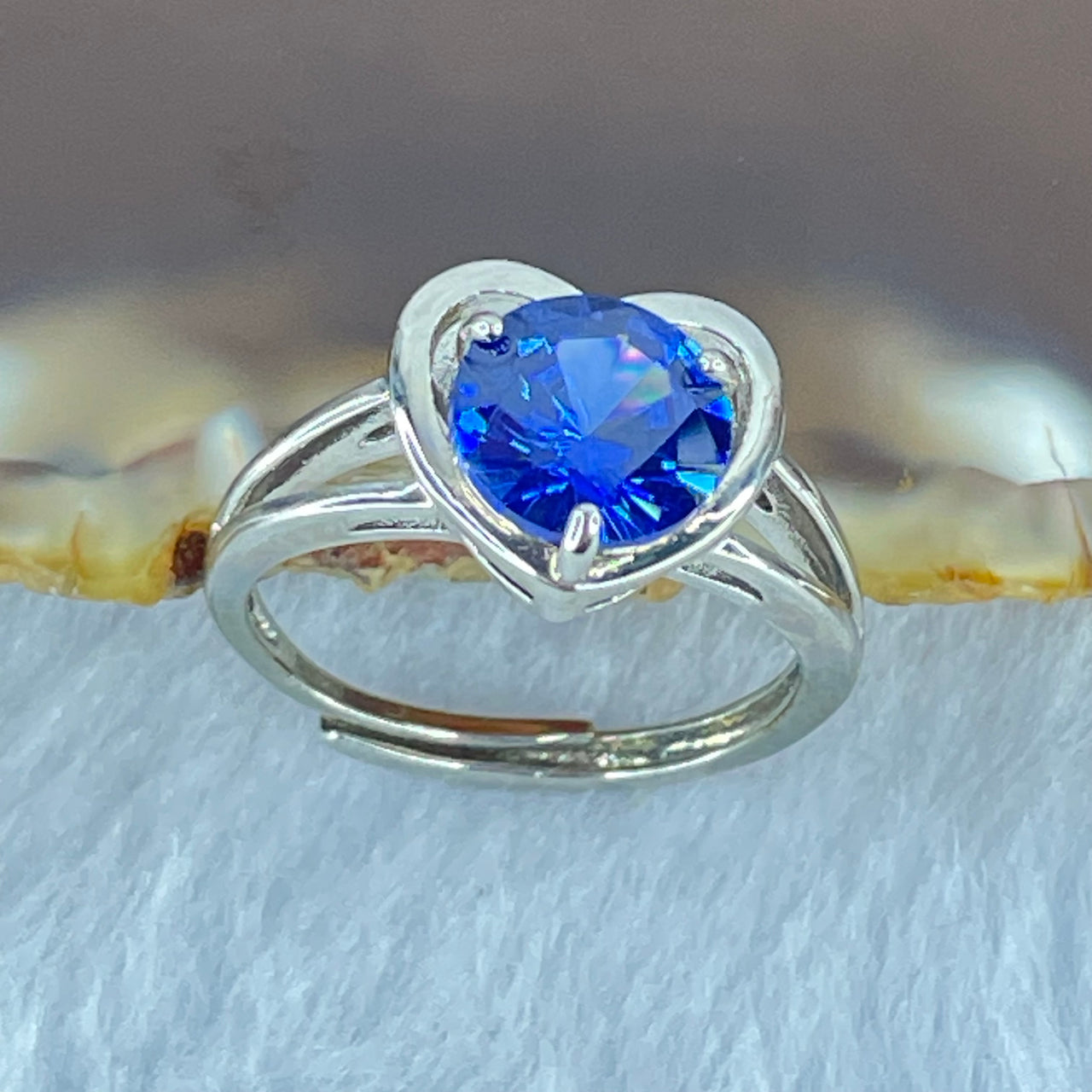 Blue Cubic Zirconia in S925 Sliver Ring (Adjustable Size) 2.26g 7.8 by 3.8mm