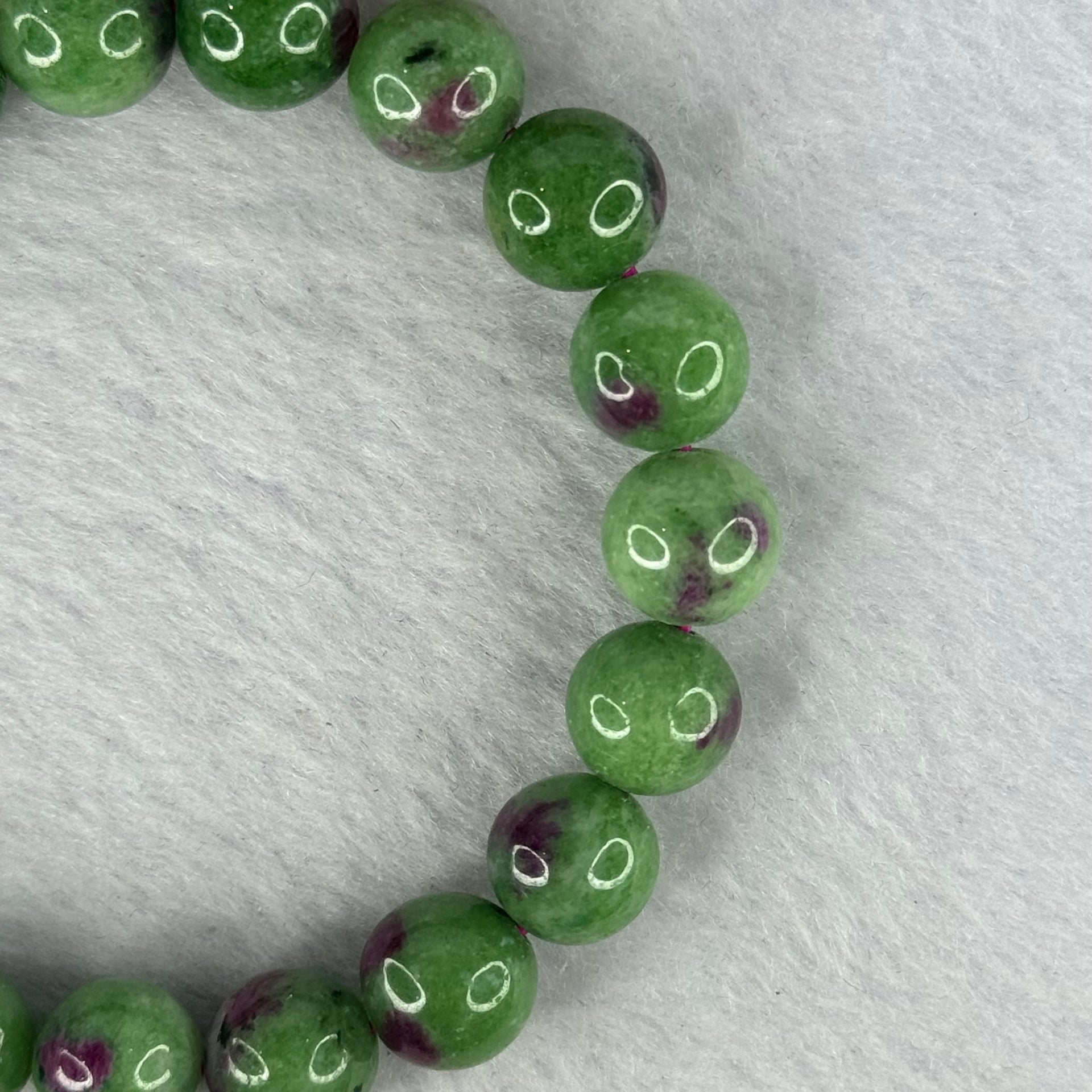 Natural Emerald And Ruby Zoisite Beads Bracelet 35.57g 16.5cm 10.4mm 19 Beads - Huangs Jadeite and Jewelry Pte Ltd