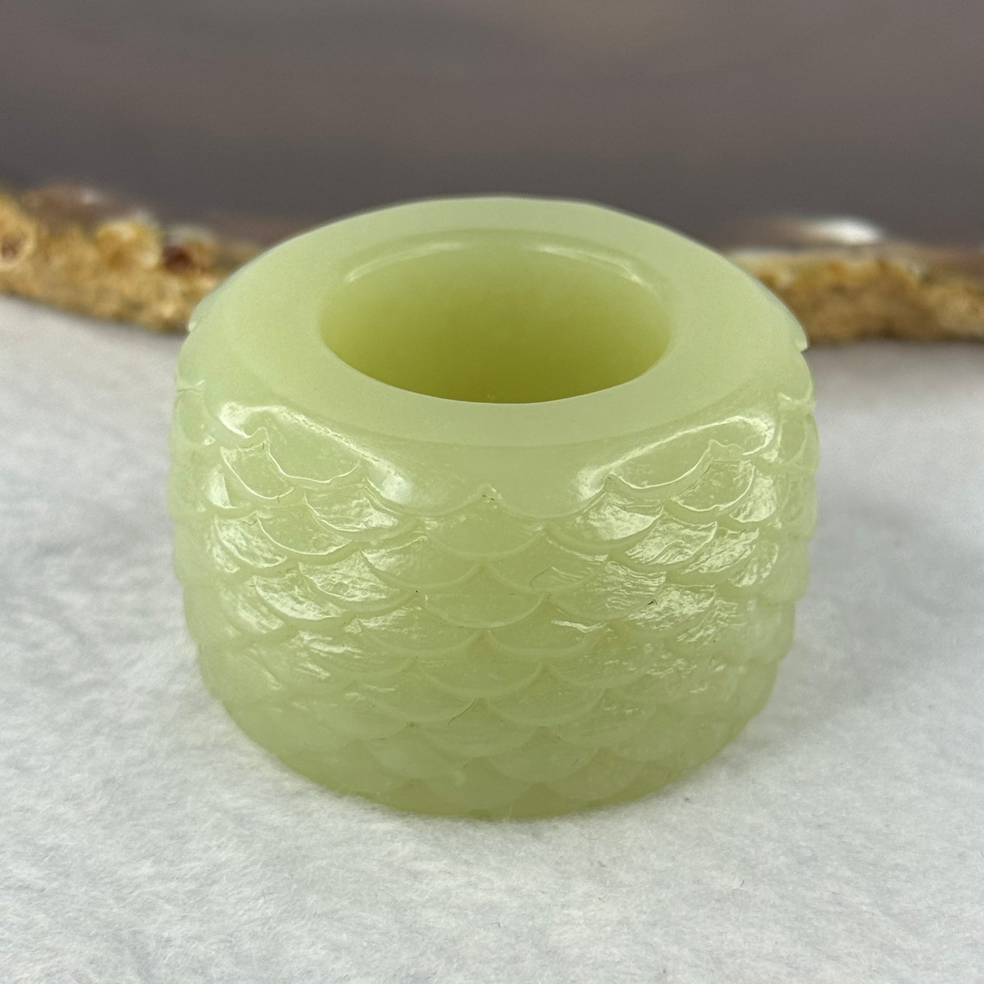 Natural Light Green Nephrite Dragon Ring 71.87g 25.7 by 13.9mm US12.5/HK28 - Huangs Jadeite and Jewelry Pte Ltd