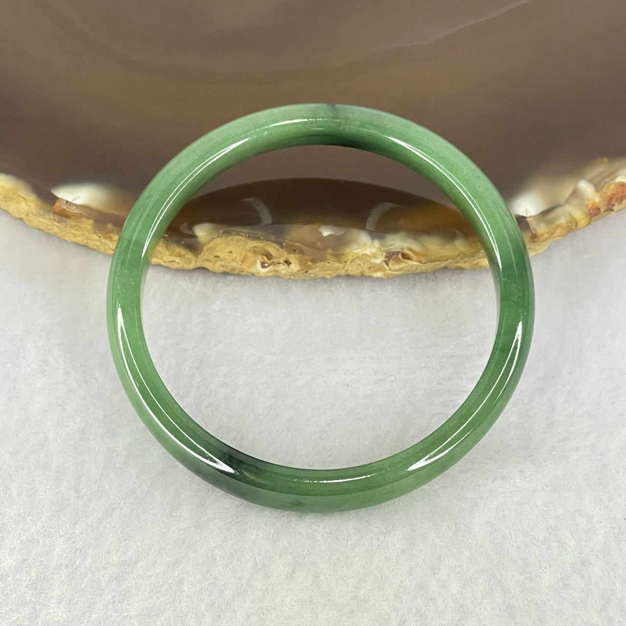 Type A Green Jadeite Baby Bangle Internal Diameter 44.5mm 14.69g 7.3 by 4.9mm (Internal Lines)