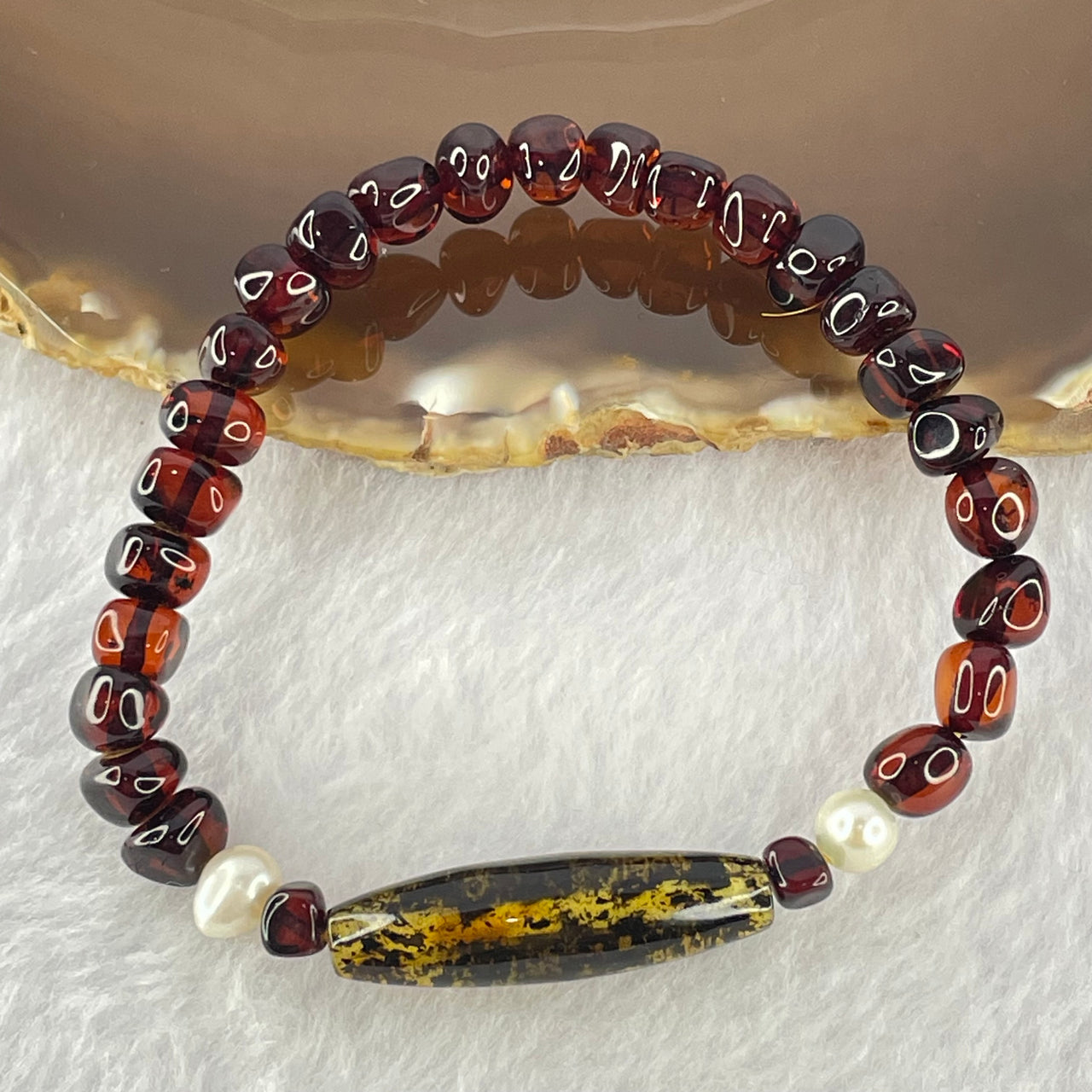 Natural Spirit Grass Amber Beads Bracelet 天然灵草珀手链 5.74g 15cm 30.0 by 8.5 by 1 Bead 7.4 mm 24 Beads