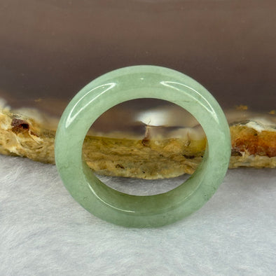 Type A Green Jadeite Ring 3.49g 5.5 by 3.8mm US7.25 HK15.5 (Internal Line)