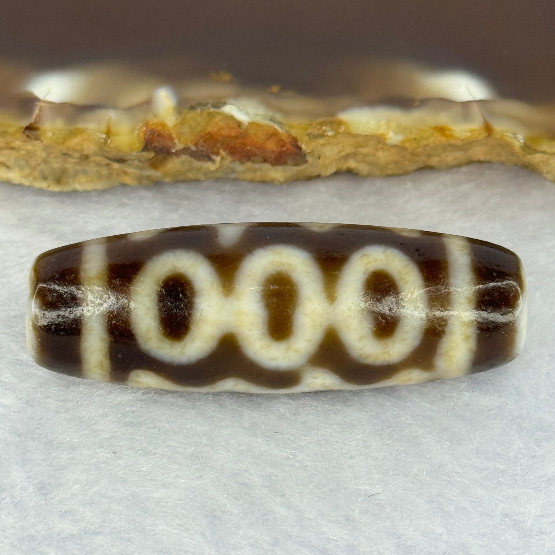 Natural Powerful Tibetan Old Oily Agate 5 Eyes Dzi Bead Heavenly Master (Tian Zhu) 五眼天诛 10.10g 43.0 by 18.2mm - Huangs Jadeite and Jewelry Pte Ltd