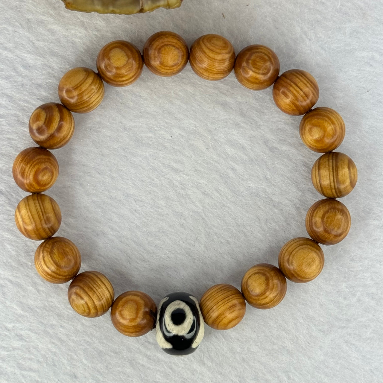 Natural Old Yabai Thuja Wood Beads With 3 Eyes Dzi Bead  Bracelet 老树崖柏三眼天珠手链 11.61g 16.5mm 10.2mm 18 Beads/ 14.1 by 11.0mm 1 Bead - Huangs Jadeite and Jewelry Pte Ltd