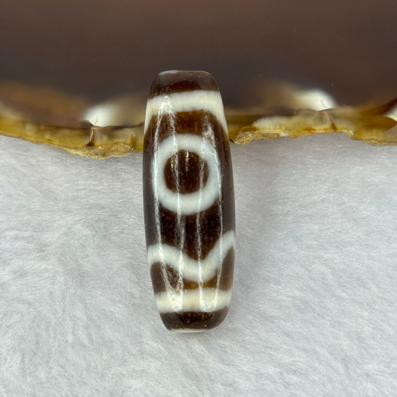 Natural Powerful Tibetan Old Oily Agate Sky Door Serenity 1 Eye Dzi Bead Heavenly Master (Tian Zhu) 一眼天诛 10.27g 37.6 by 13.2mm - Huangs Jadeite and Jewelry Pte Ltd