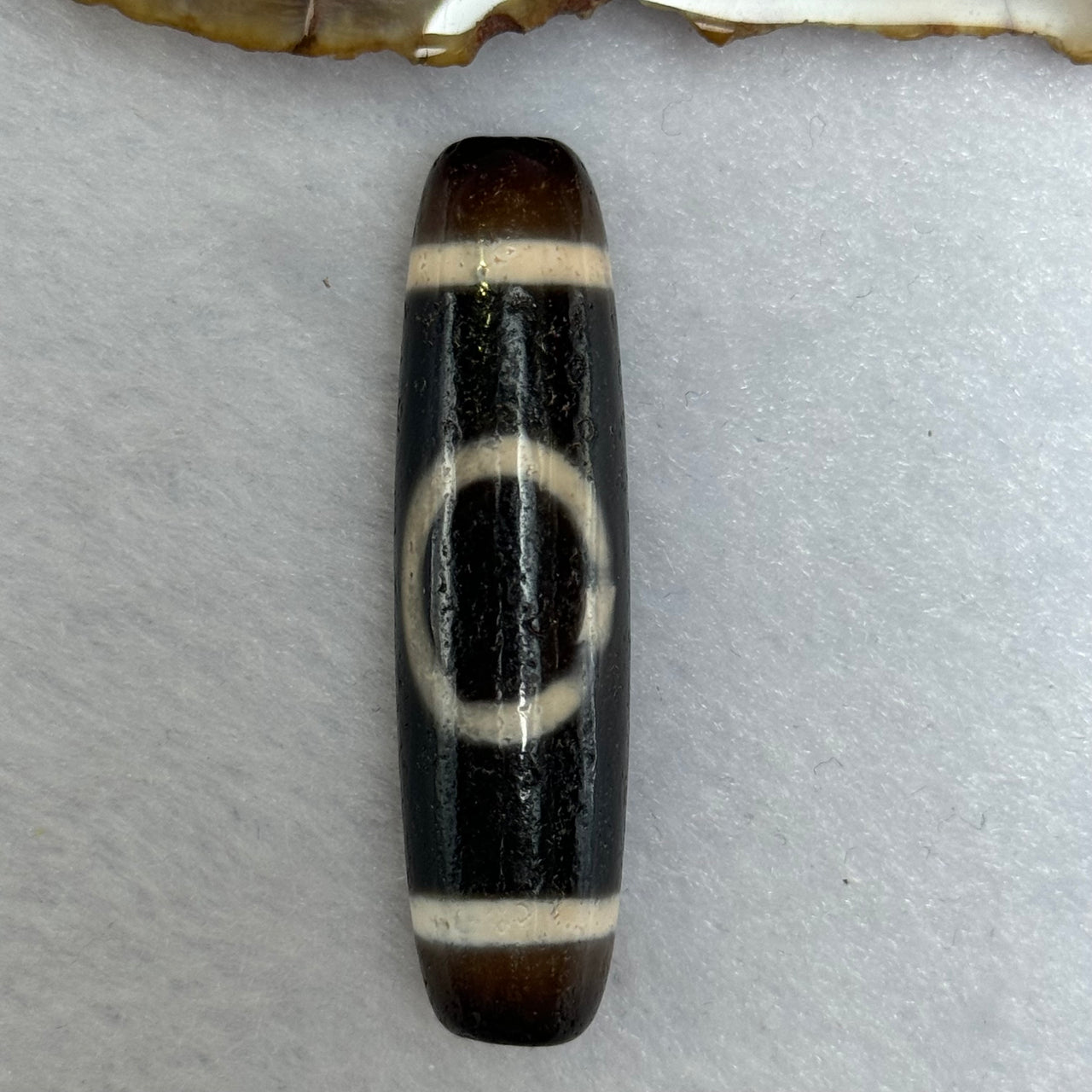 Natural Powerful Tibetan Old Oily Agate Sky Door Serenity 1 Eye Dzi Bead Heavenly Master (Tian Zhu) 一眼天诛 11.93g 48.0 by 12.5mm - Huangs Jadeite and Jewelry Pte Ltd