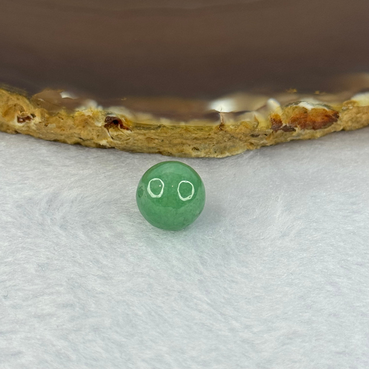 Type A Green Jadeite Bead for Bracelet/Necklace/Earrings/Ring  2.44g 11.3mm - Huangs Jadeite and Jewelry Pte Ltd